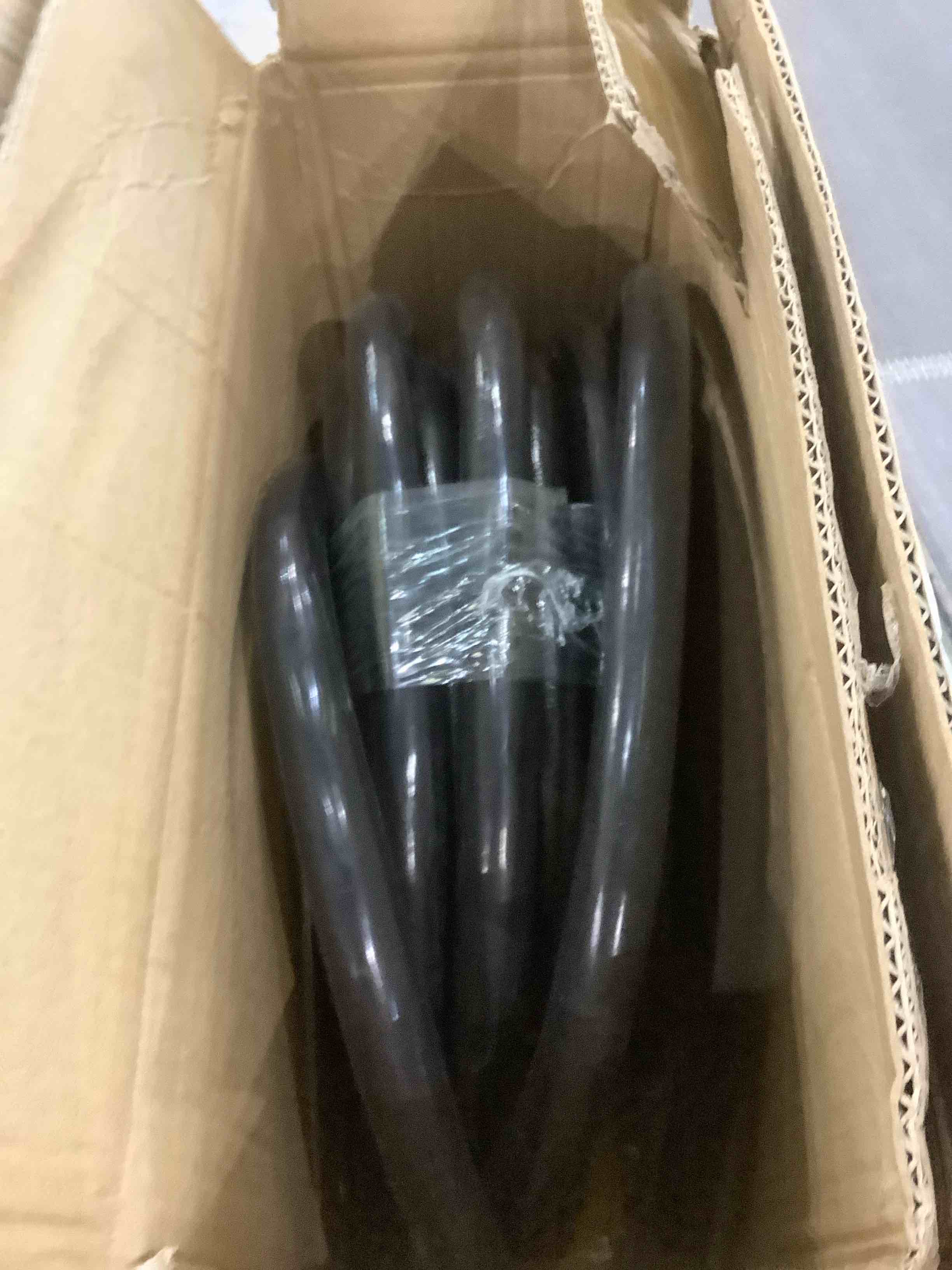 https://s3.amazonaws.com/lotting-images-prod/BargainHunt/EXS01555697_1714046069527.jpeg