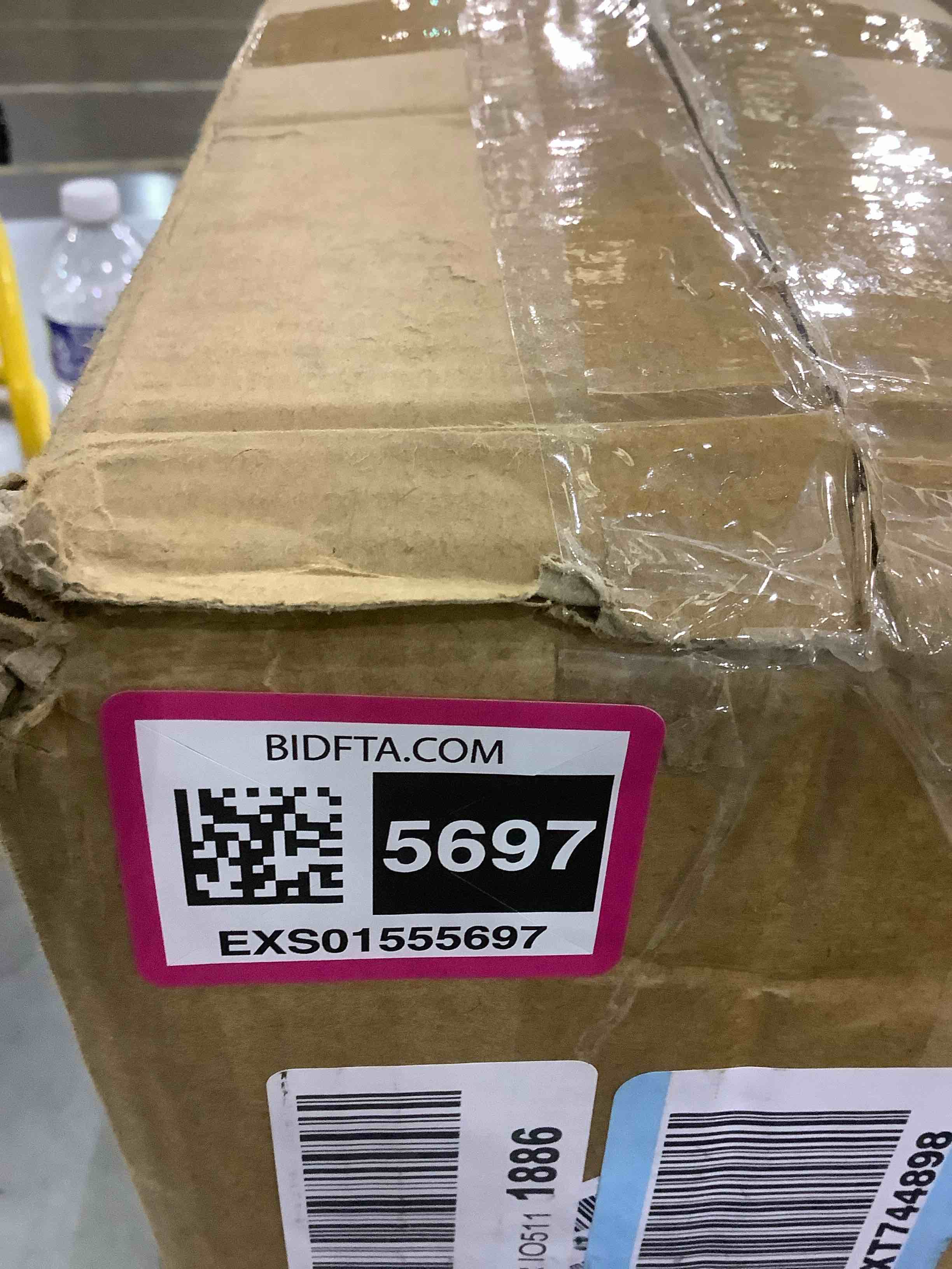 https://s3.amazonaws.com/lotting-images-prod/BargainHunt/EXS01555697_1714046090423.jpeg