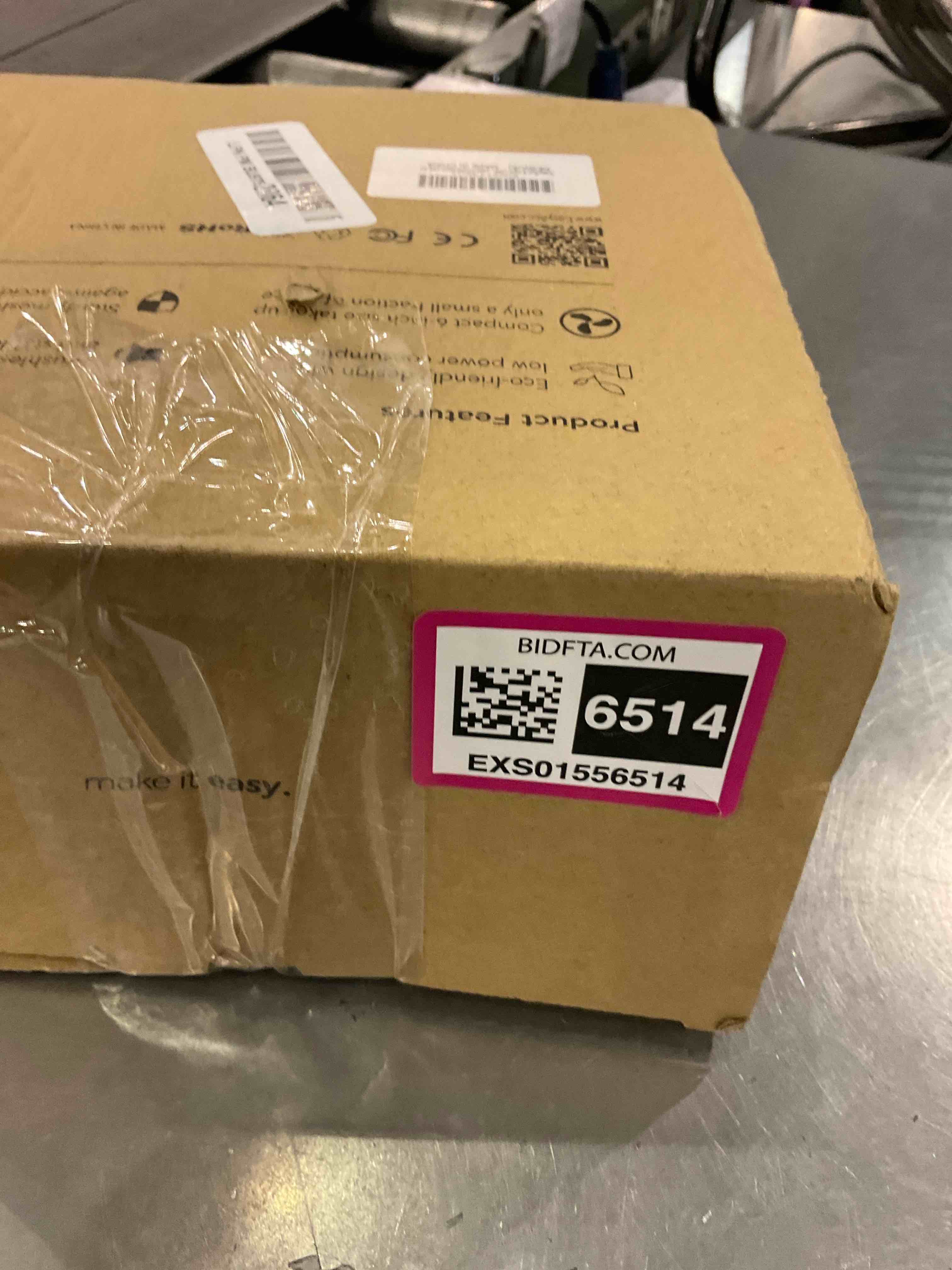 https://s3.amazonaws.com/lotting-images-prod/BargainHunt/EXS01556514_1714735854775.jpeg