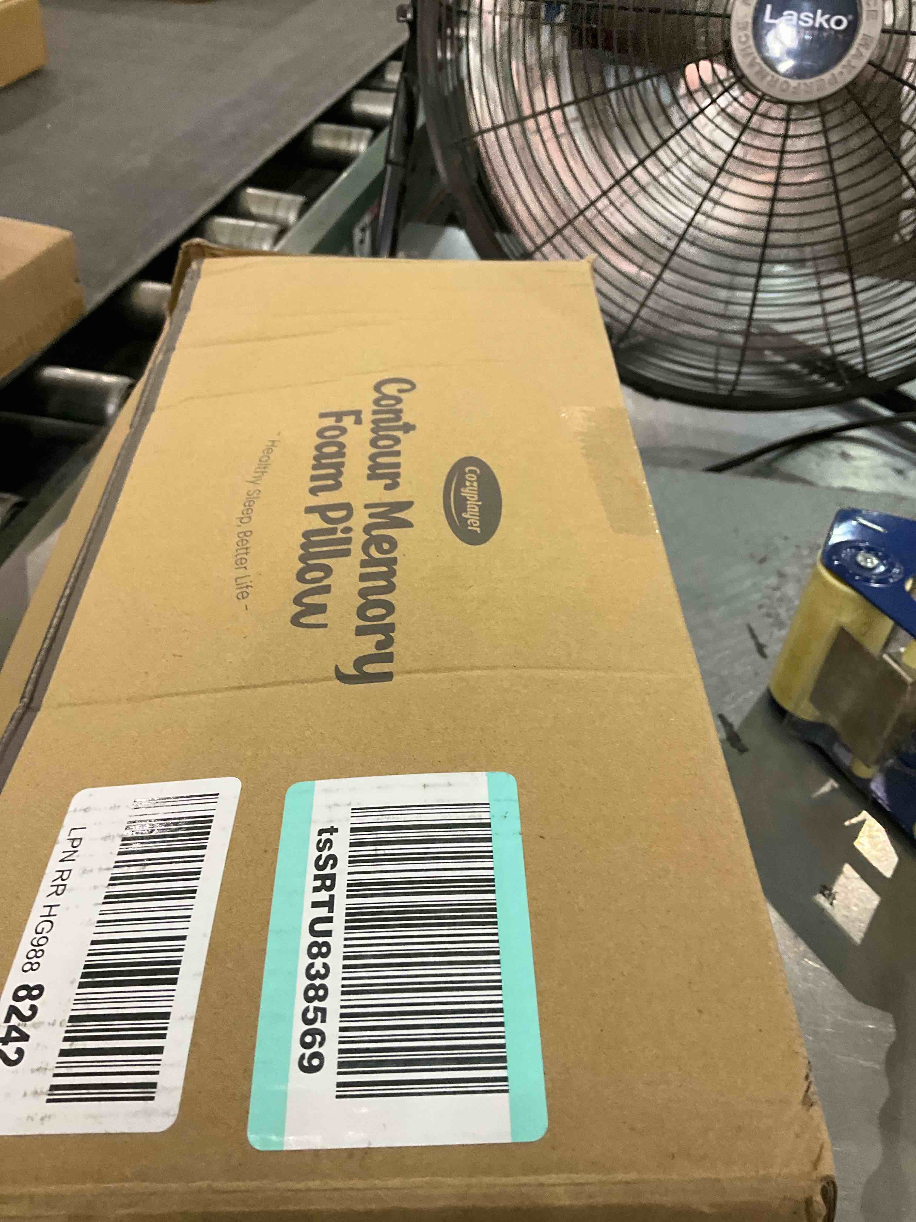 https://s3.amazonaws.com/lotting-images-prod/BargainHunt/EXS01556827_1715086115912.jpeg
