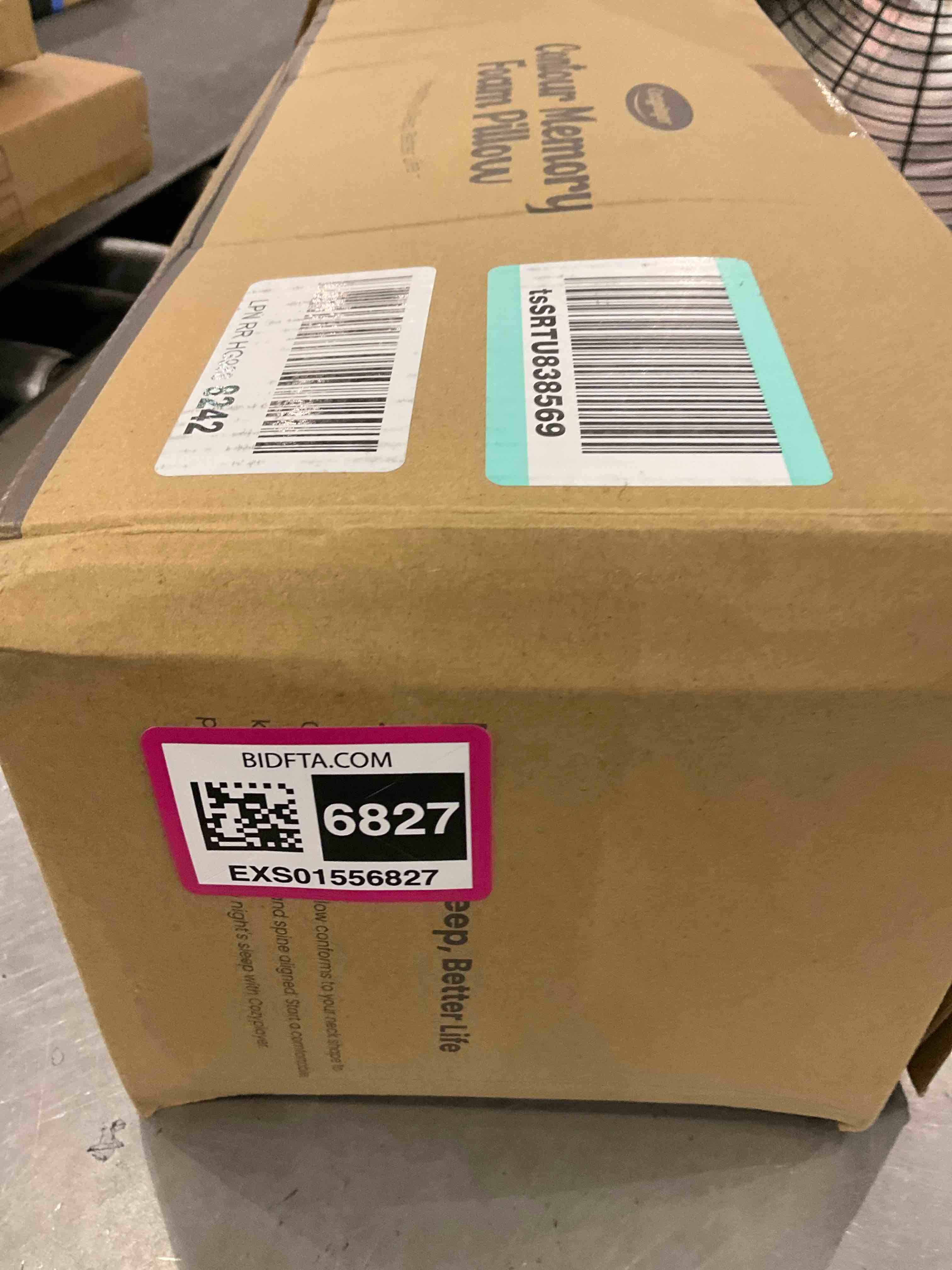 https://s3.amazonaws.com/lotting-images-prod/BargainHunt/EXS01556827_1715086122495.jpeg