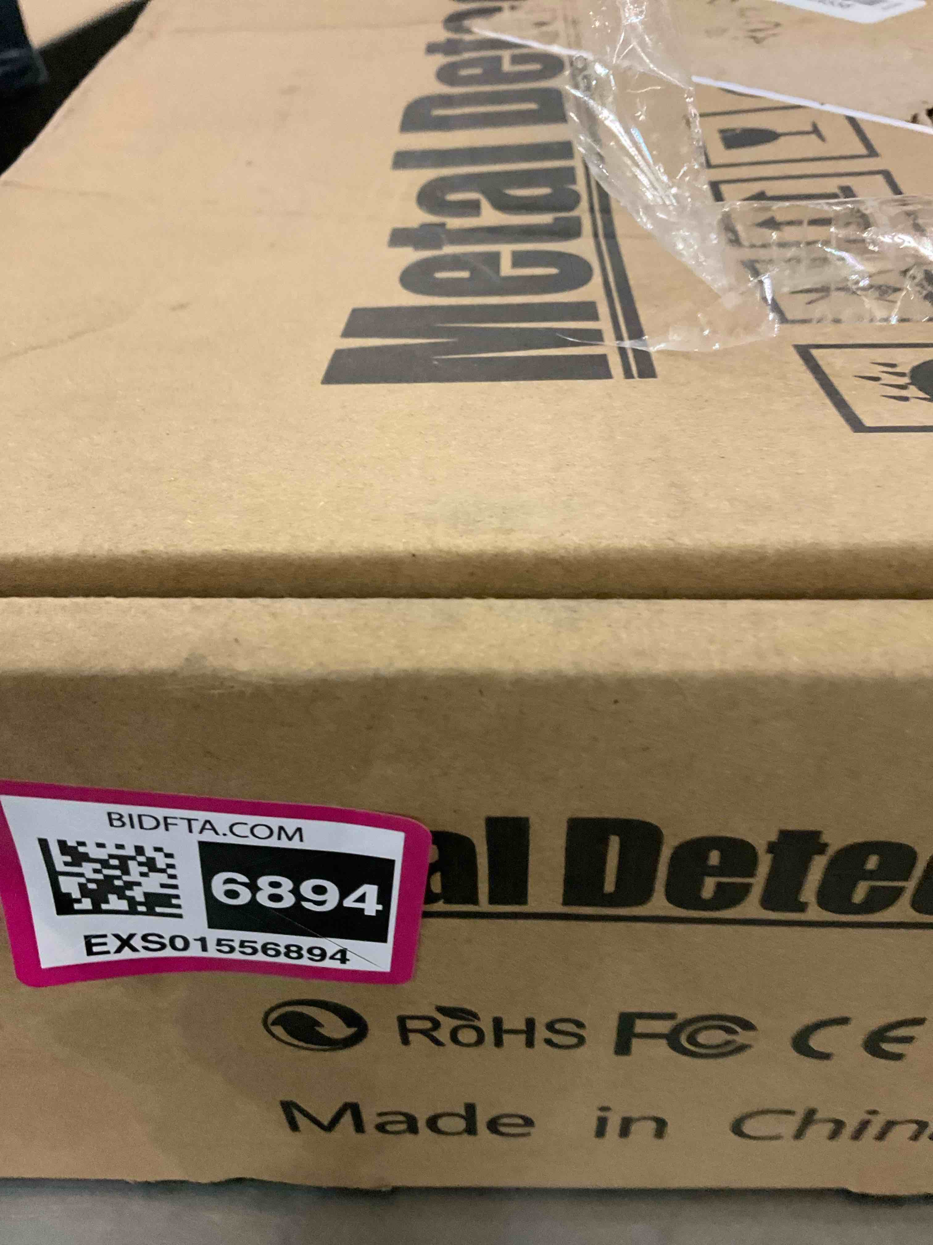 https://s3.amazonaws.com/lotting-images-prod/BargainHunt/EXS01556894_1715094328441.jpeg