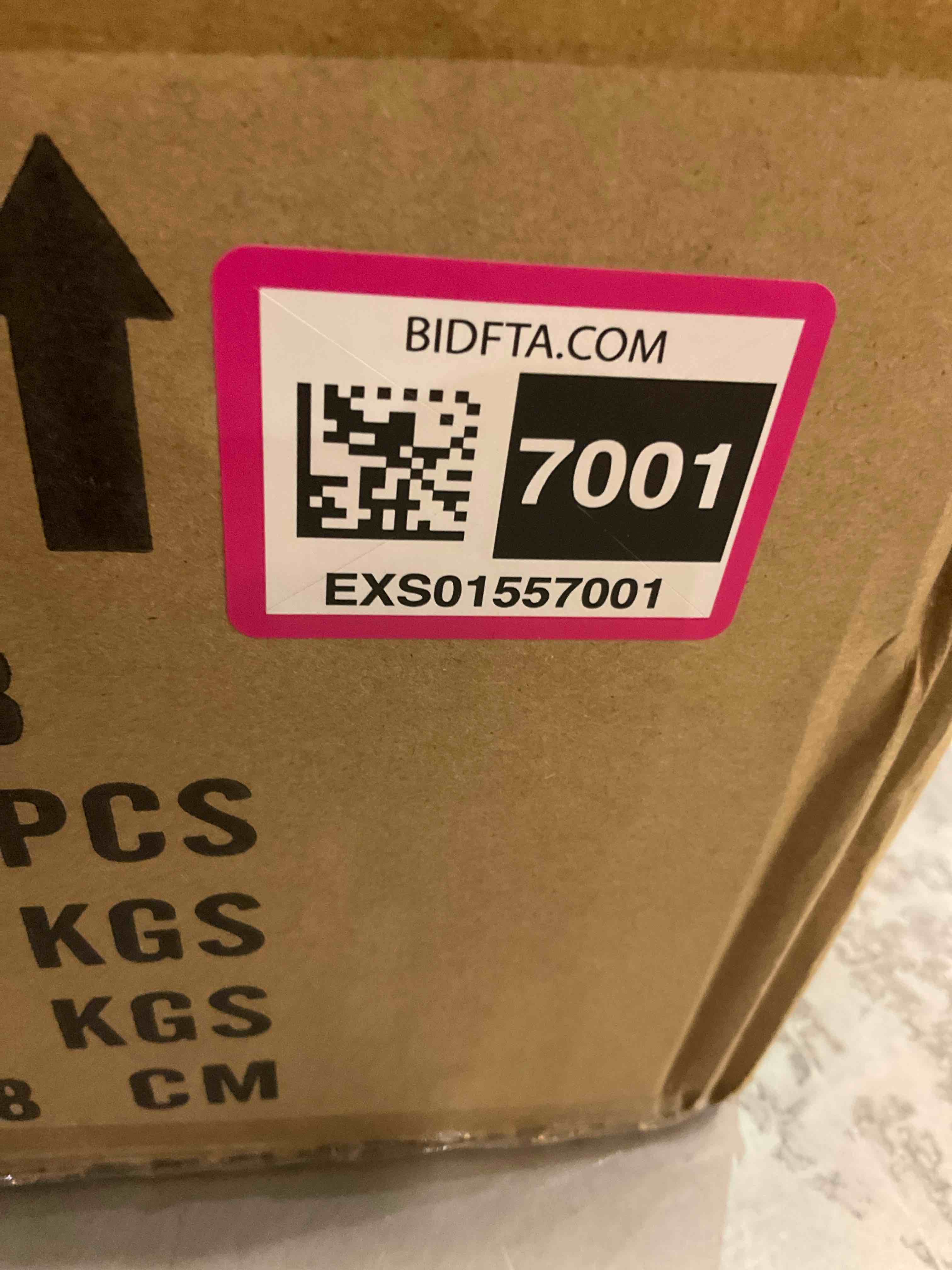 https://s3.amazonaws.com/lotting-images-prod/BargainHunt/EXS01557001_1714406061712.jpeg