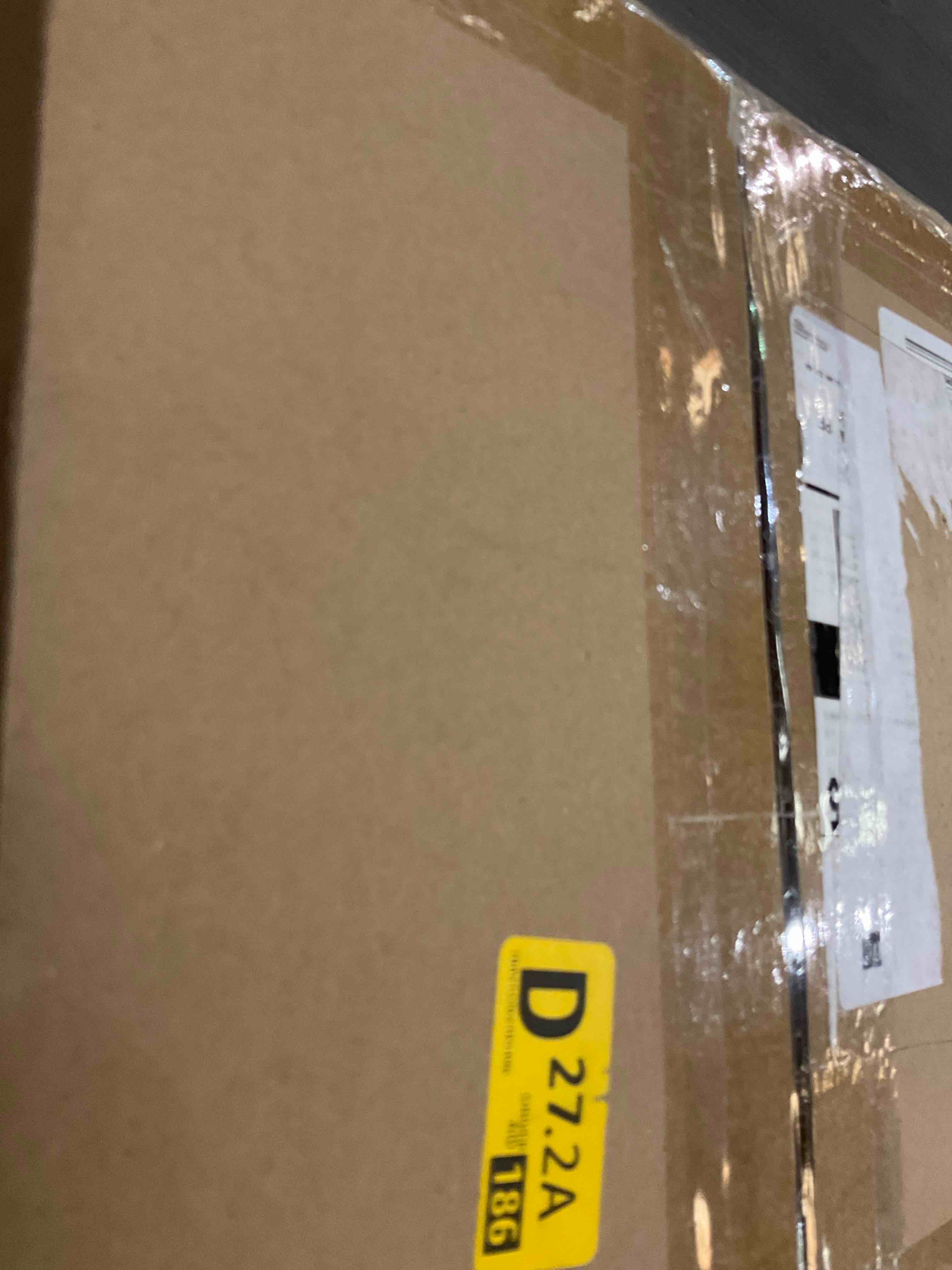 https://s3.amazonaws.com/lotting-images-prod/BargainHunt/EXS01557045_1714416866415.jpeg