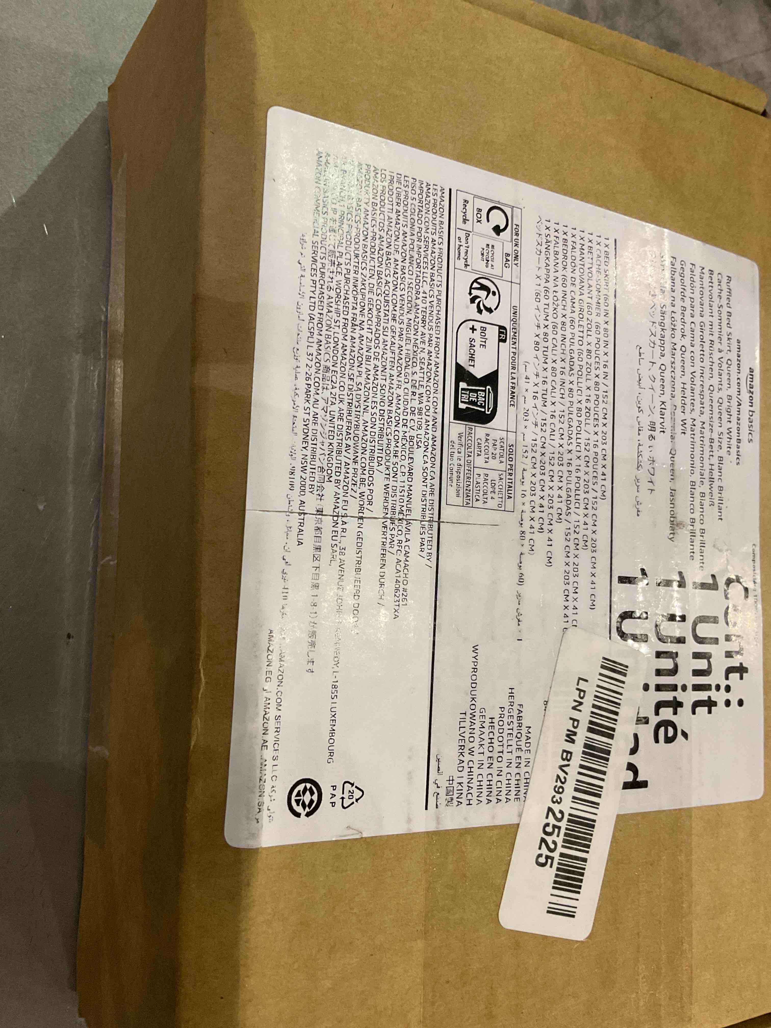 https://s3.amazonaws.com/lotting-images-prod/BargainHunt/EXS01557067_1714476890777.jpeg