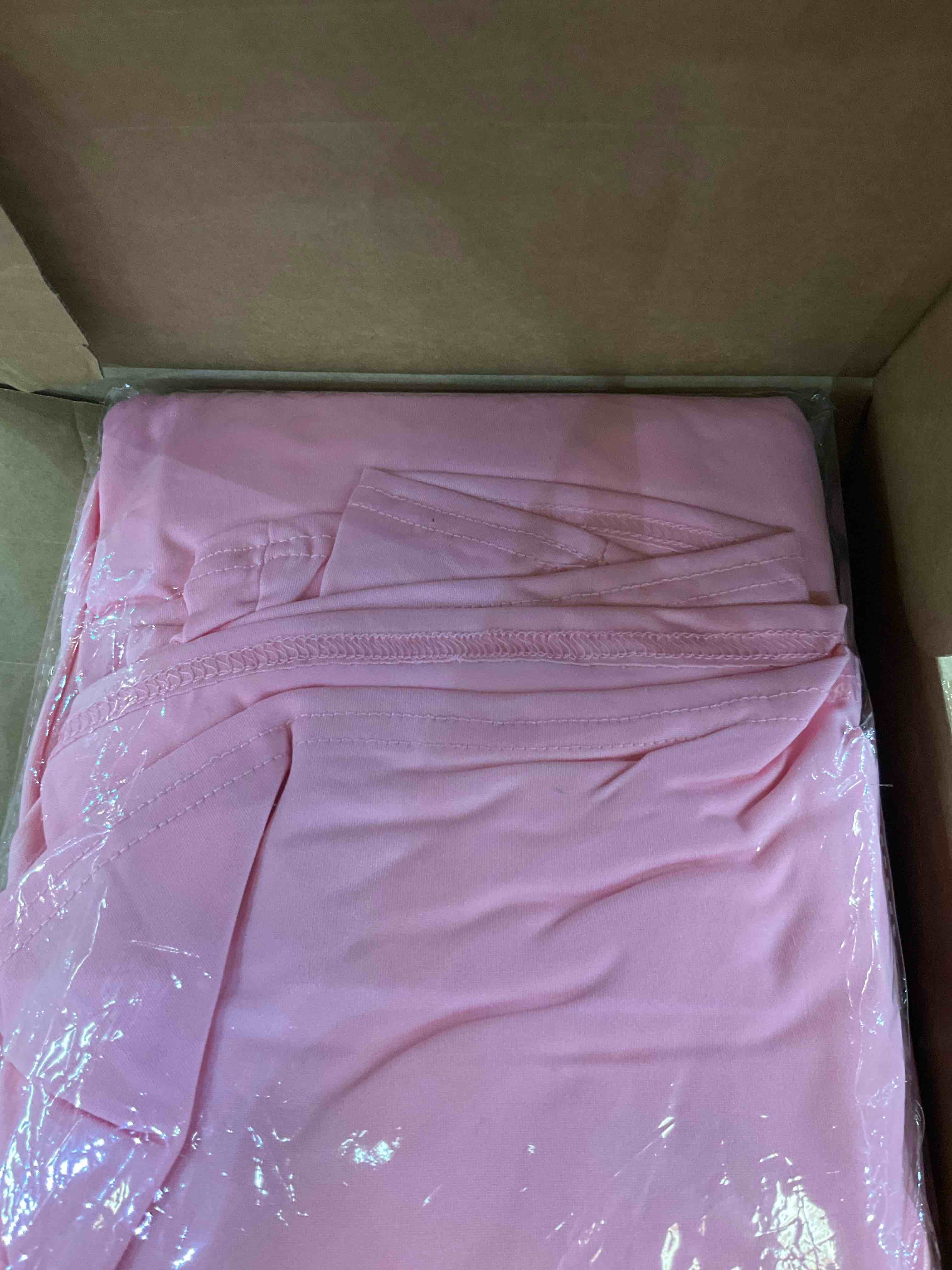 https://s3.amazonaws.com/lotting-images-prod/BargainHunt/EXS01557217_1714664877764.jpeg