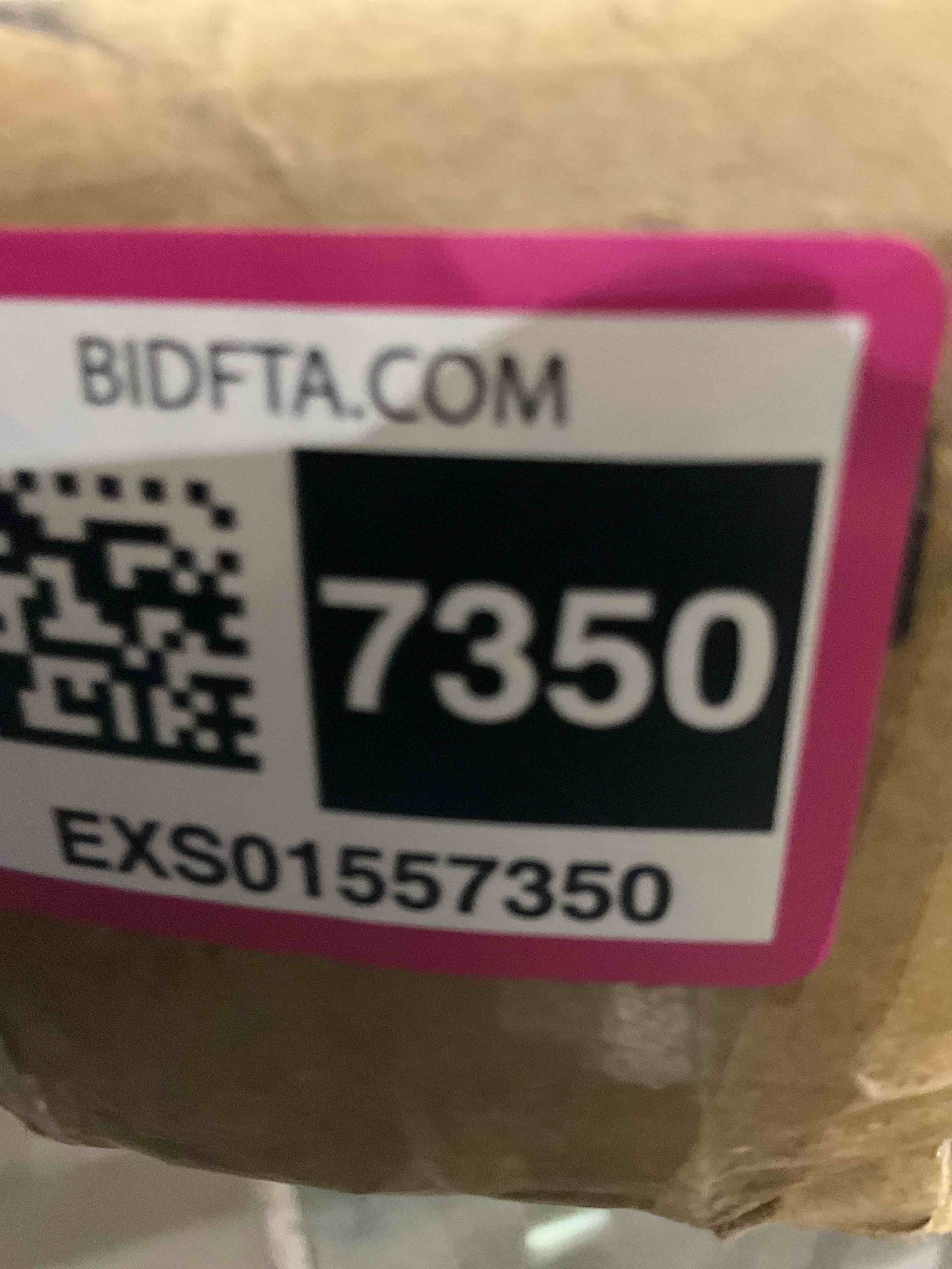 https://s3.amazonaws.com/lotting-images-prod/BargainHunt/EXS01557350_1719315565641.jpeg