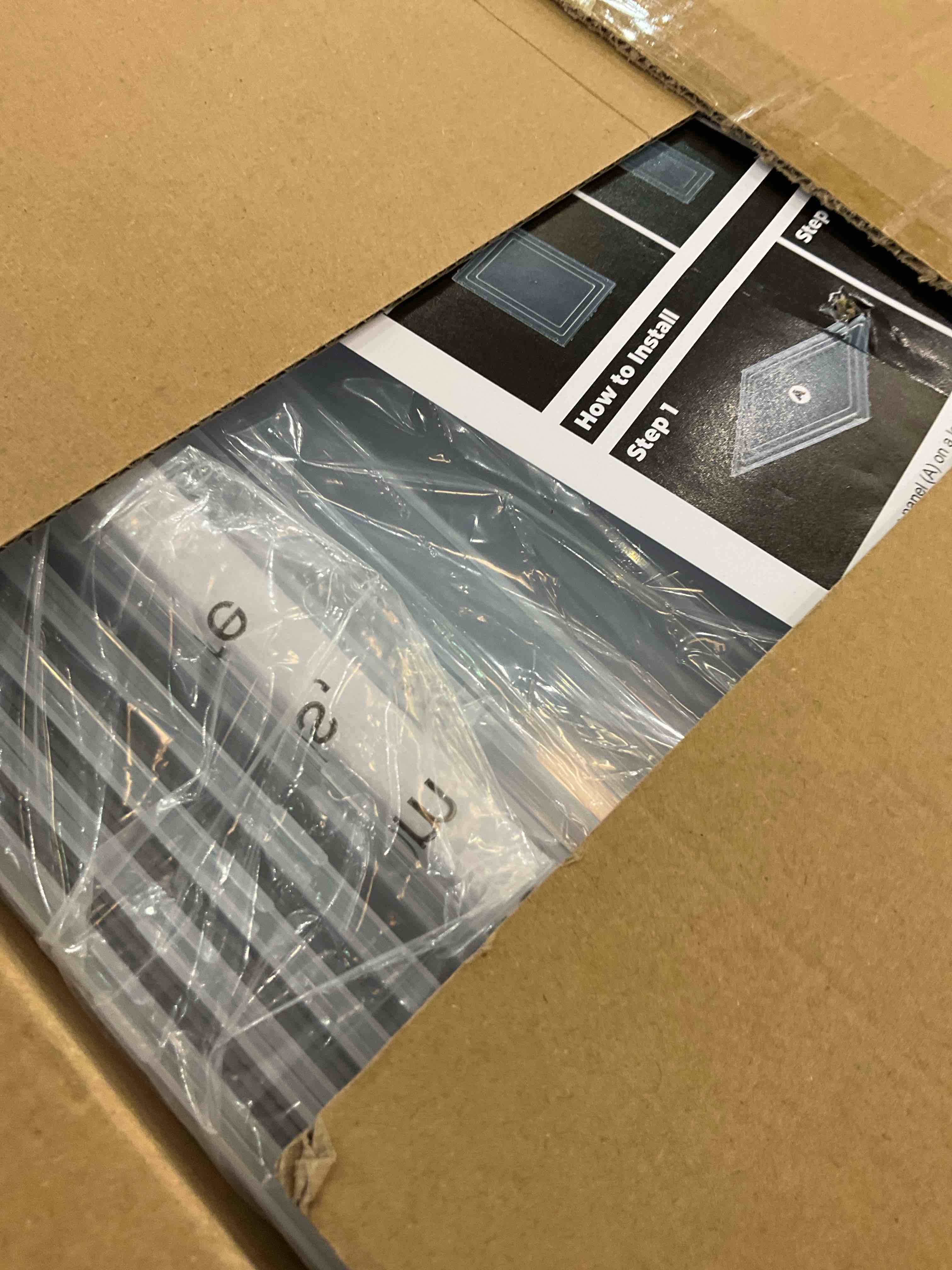 https://s3.amazonaws.com/lotting-images-prod/BargainHunt/EXS01557706_1714749456231.jpeg