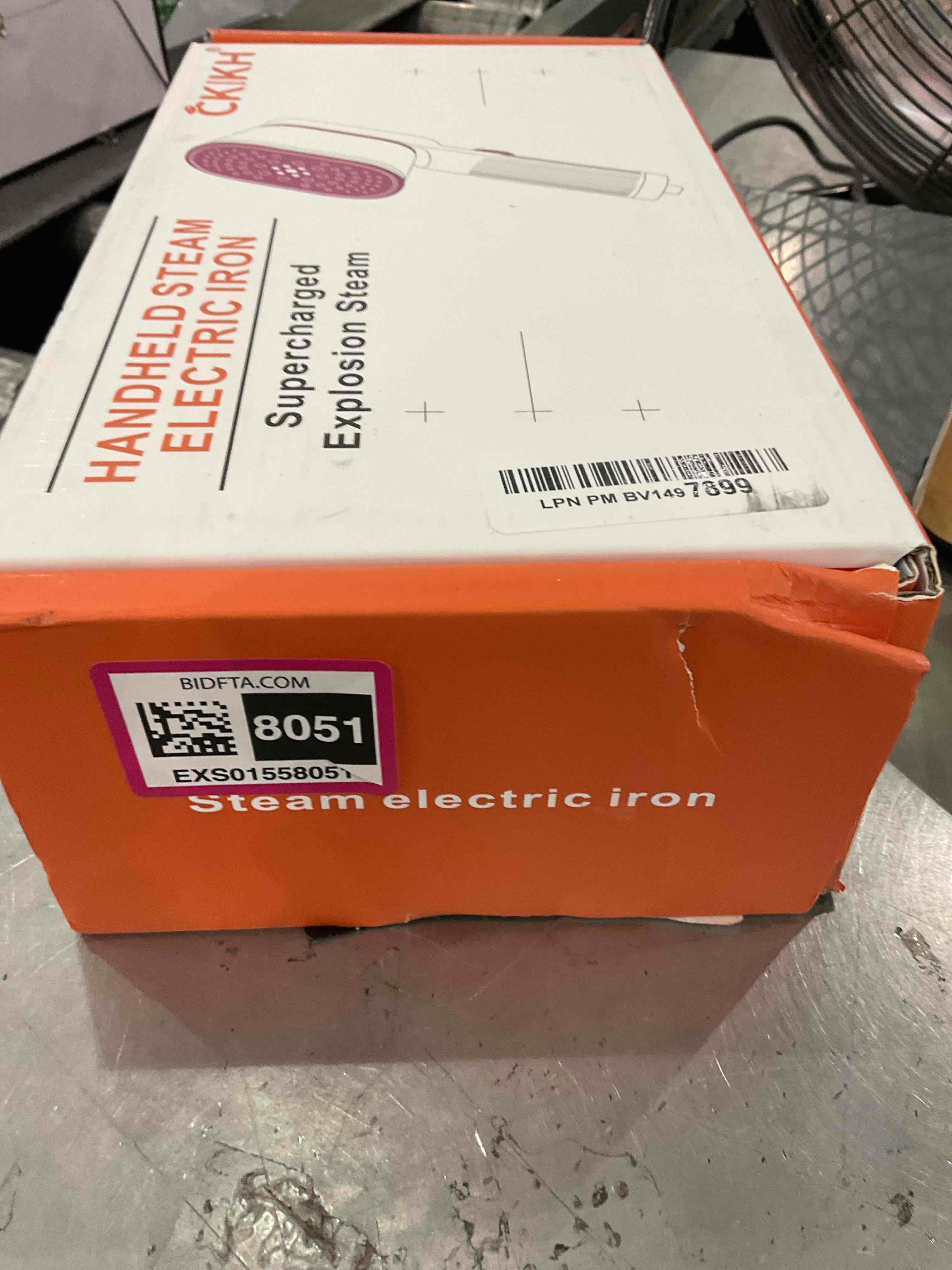 https://s3.amazonaws.com/lotting-images-prod/BargainHunt/EXS01558051_1715792614958.jpeg
