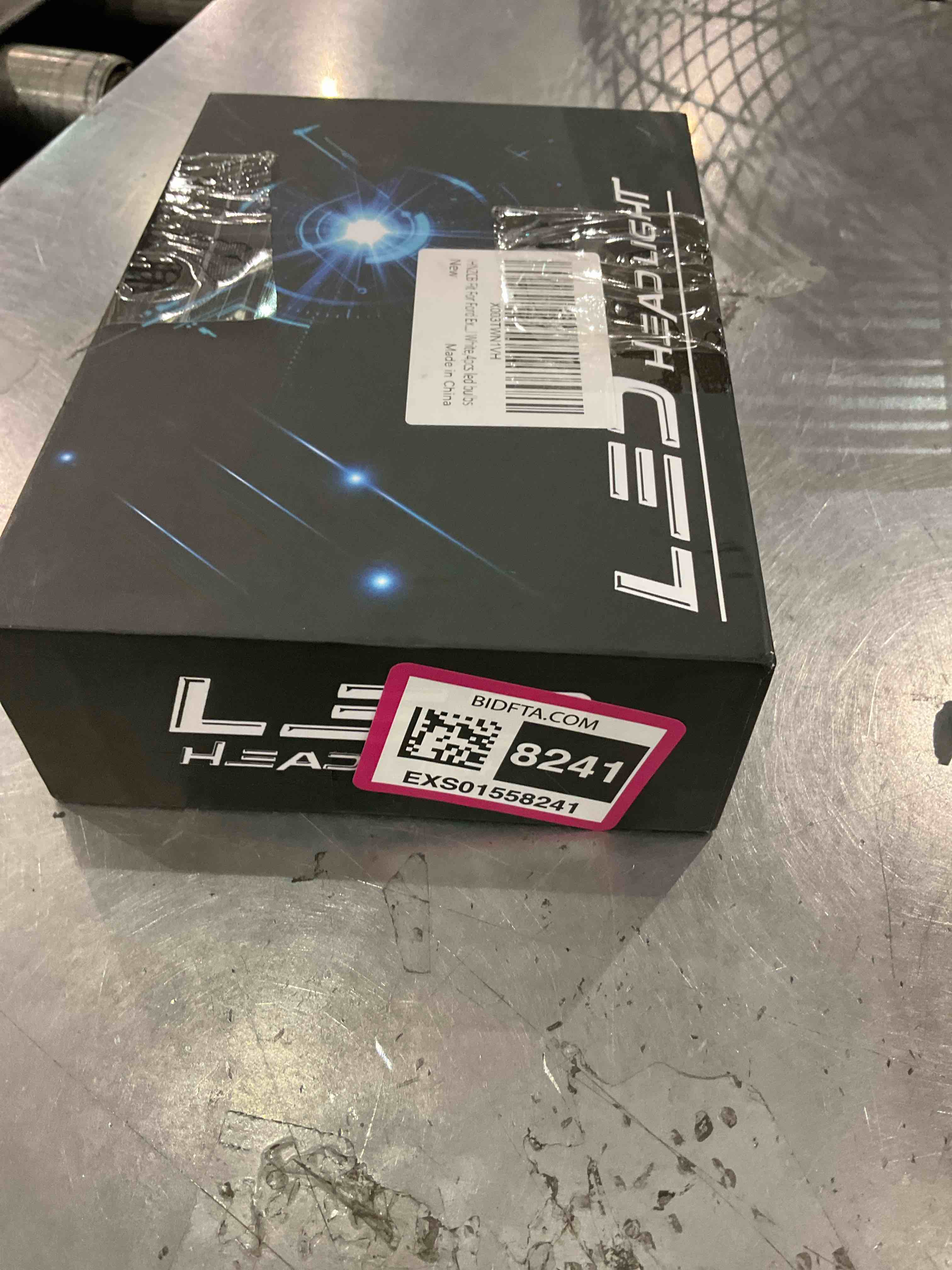 https://s3.amazonaws.com/lotting-images-prod/BargainHunt/EXS01558241_1715868062341.jpeg