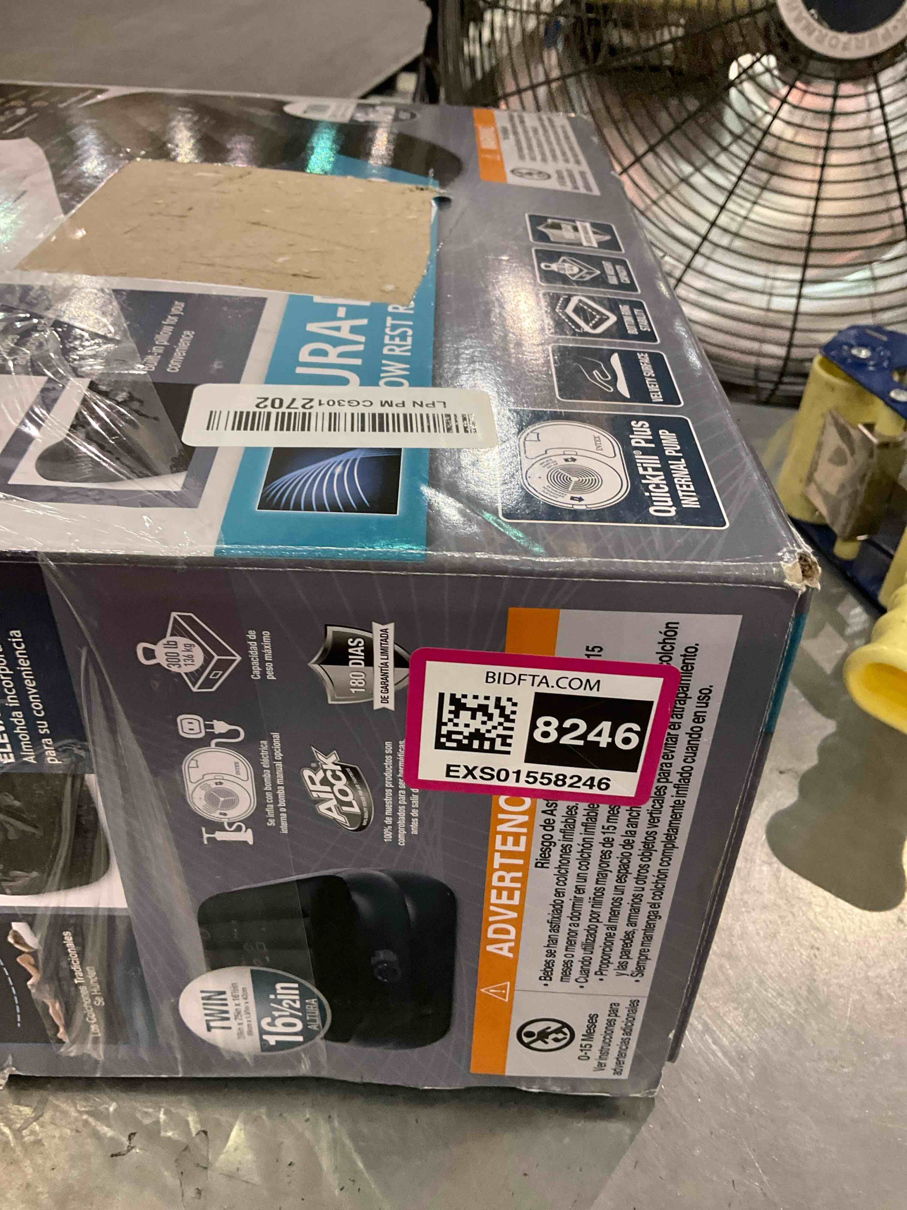 https://s3.amazonaws.com/lotting-images-prod/BargainHunt/EXS01558246_1715868316455.jpeg