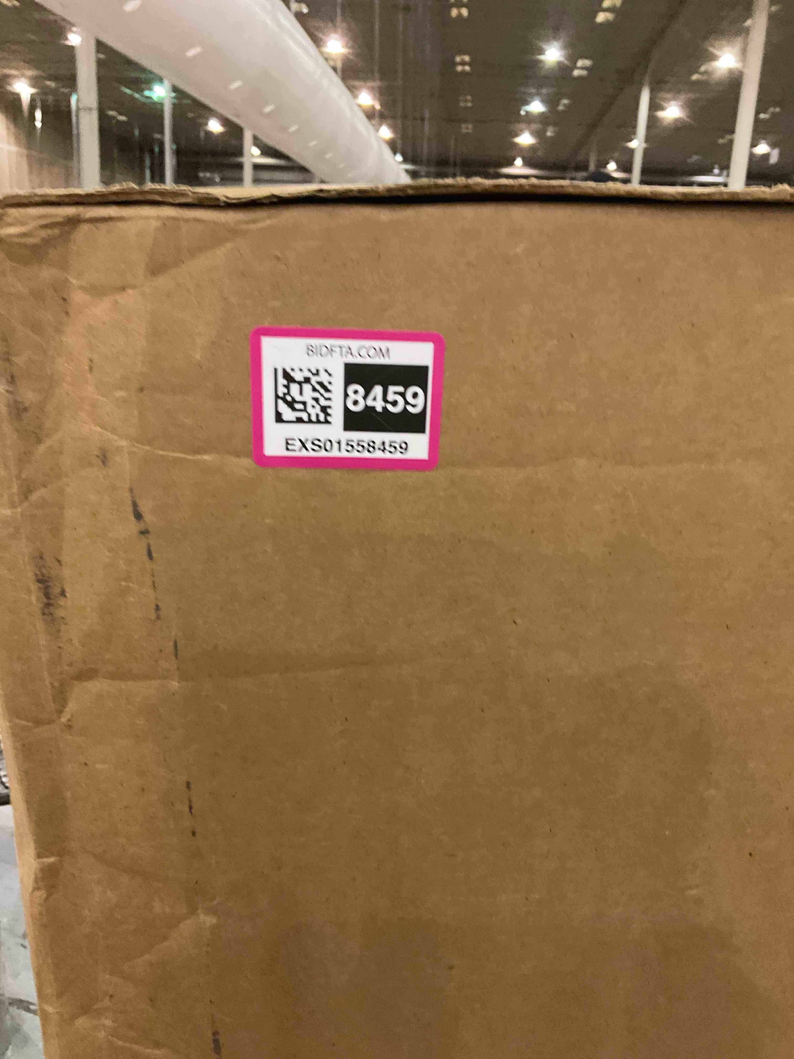 https://s3.amazonaws.com/lotting-images-prod/BargainHunt/EXS01558459_1715949884846.jpeg