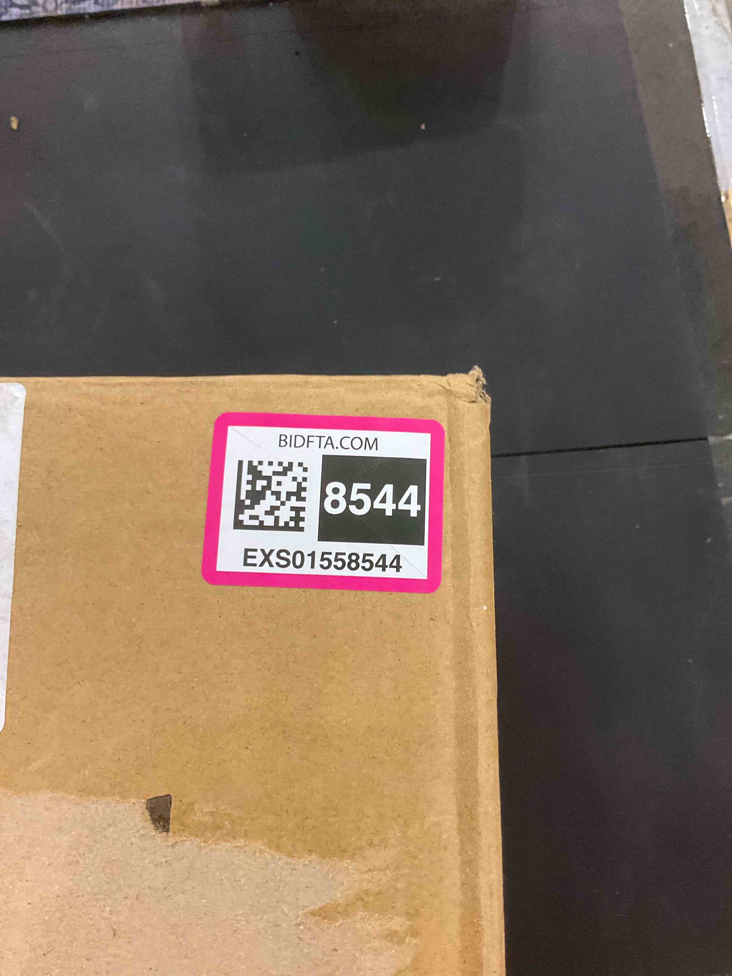https://s3.amazonaws.com/lotting-images-prod/BargainHunt/EXS01558544_1714395177704.jpeg