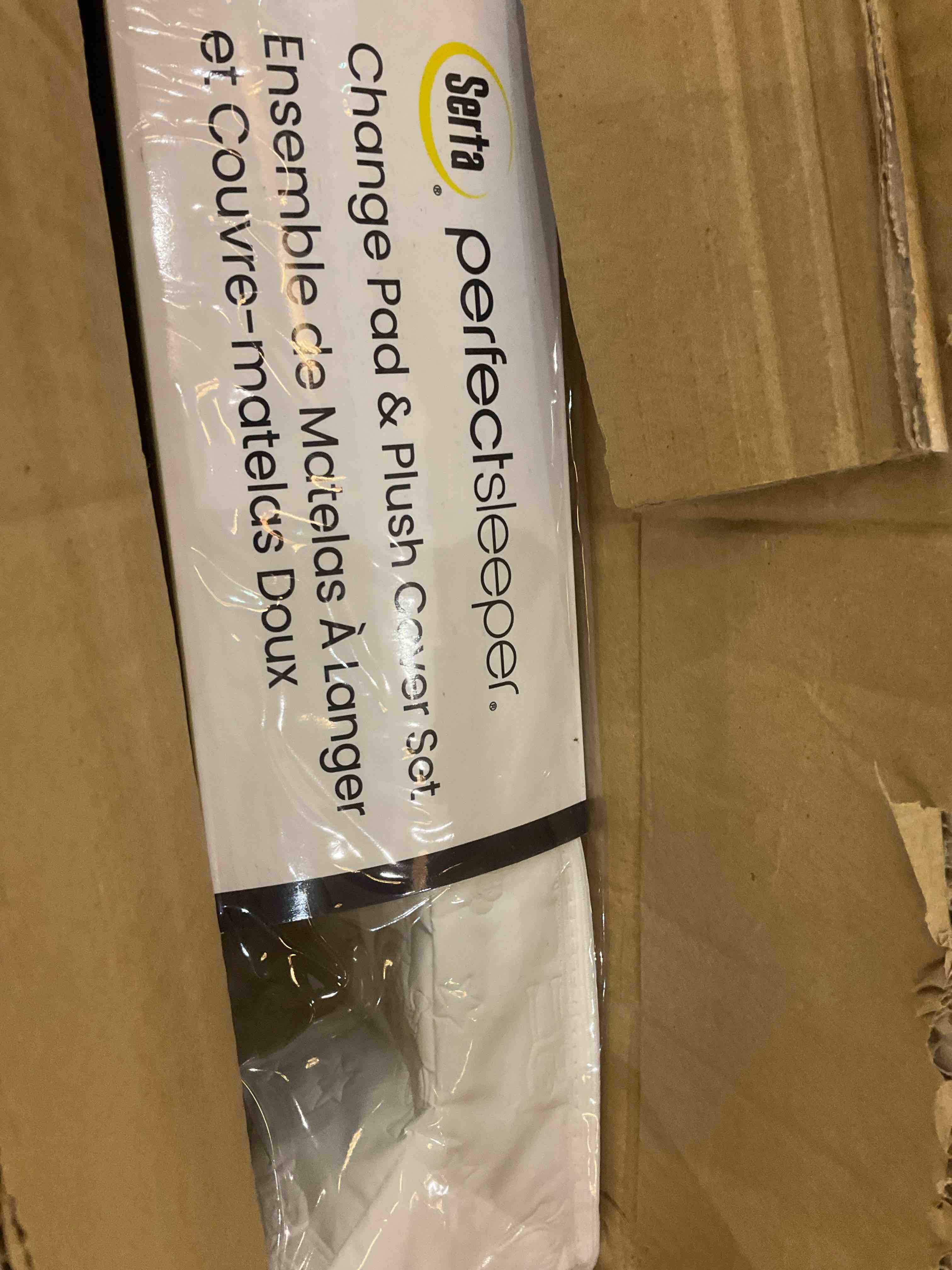 https://s3.amazonaws.com/lotting-images-prod/BargainHunt/EXS01558640_1714571857544.jpeg