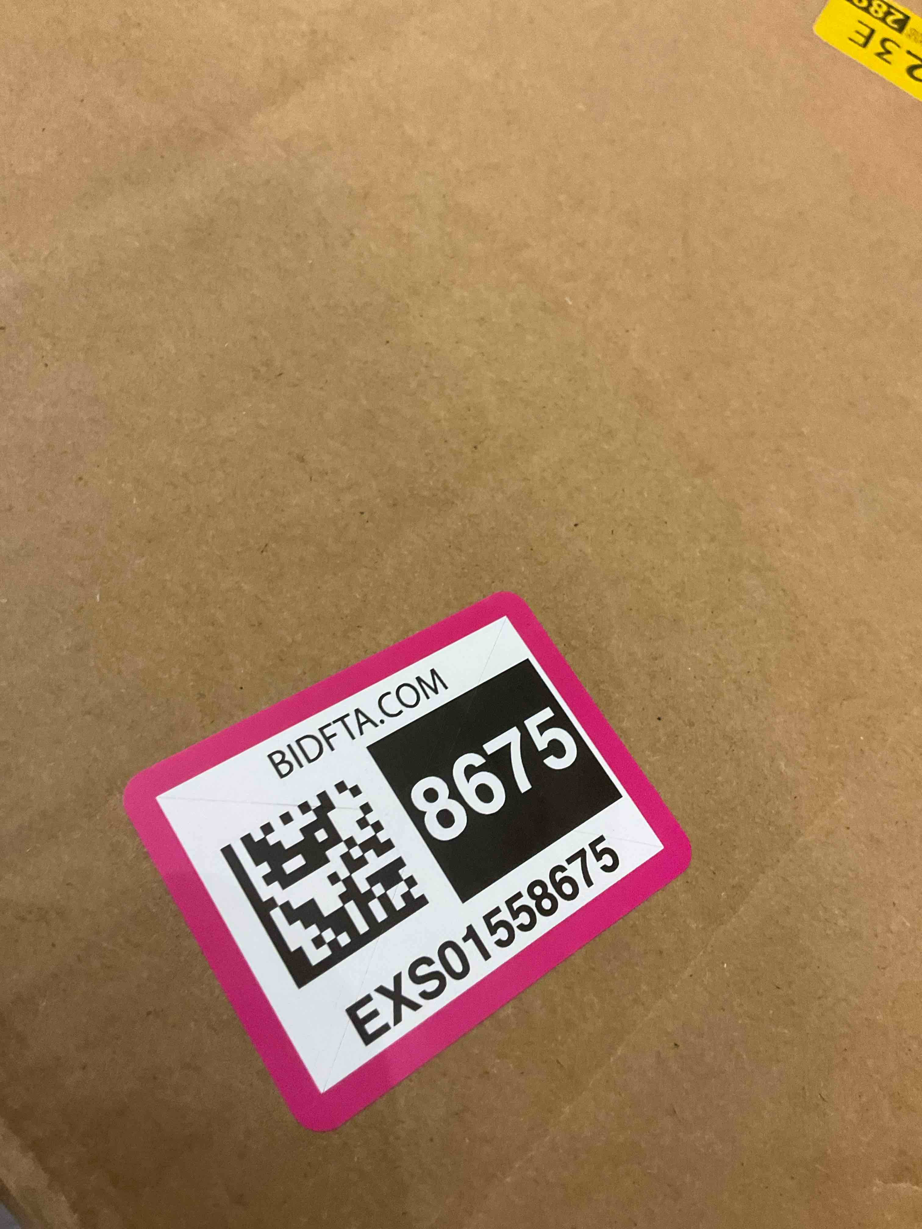 https://s3.amazonaws.com/lotting-images-prod/BargainHunt/EXS01558675_1714577454733.jpeg