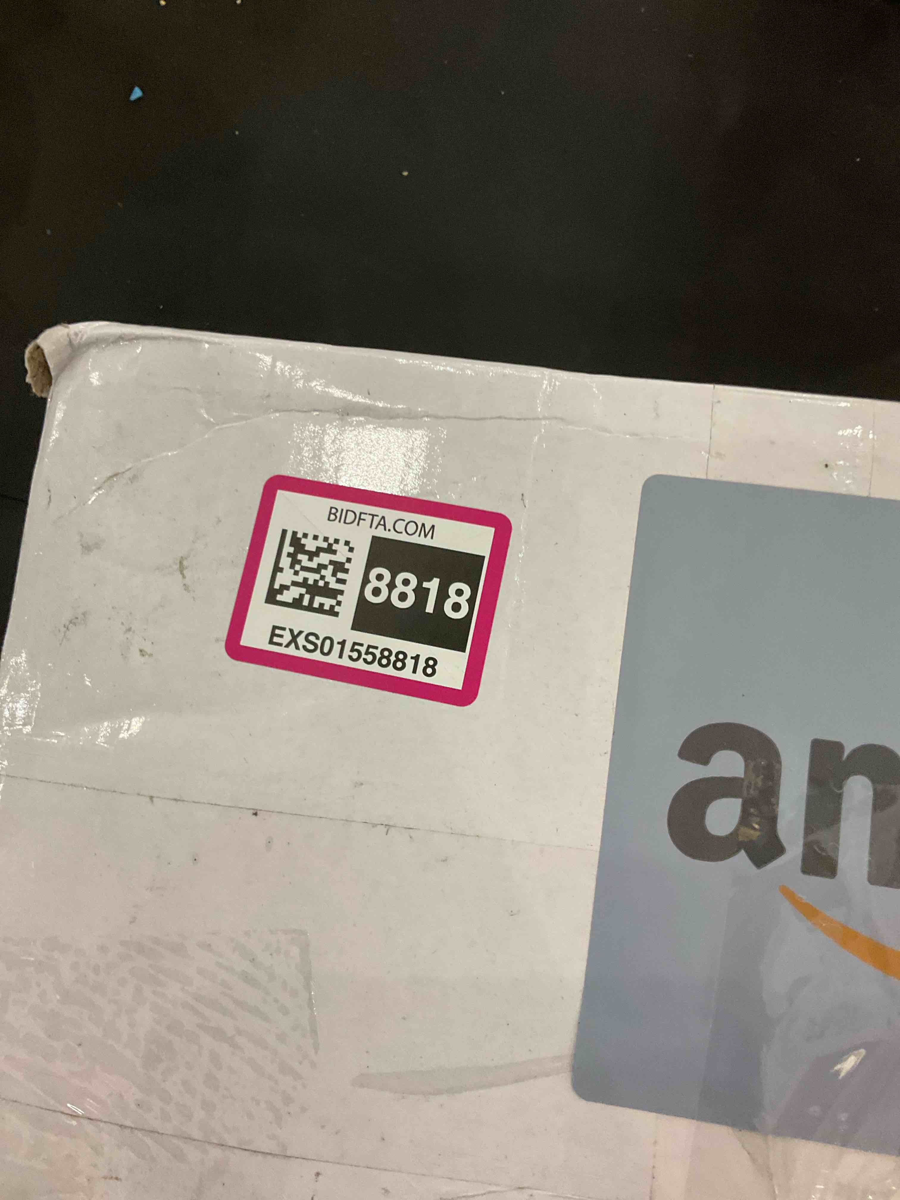 https://s3.amazonaws.com/lotting-images-prod/BargainHunt/EXS01558818_1714997429313.jpeg