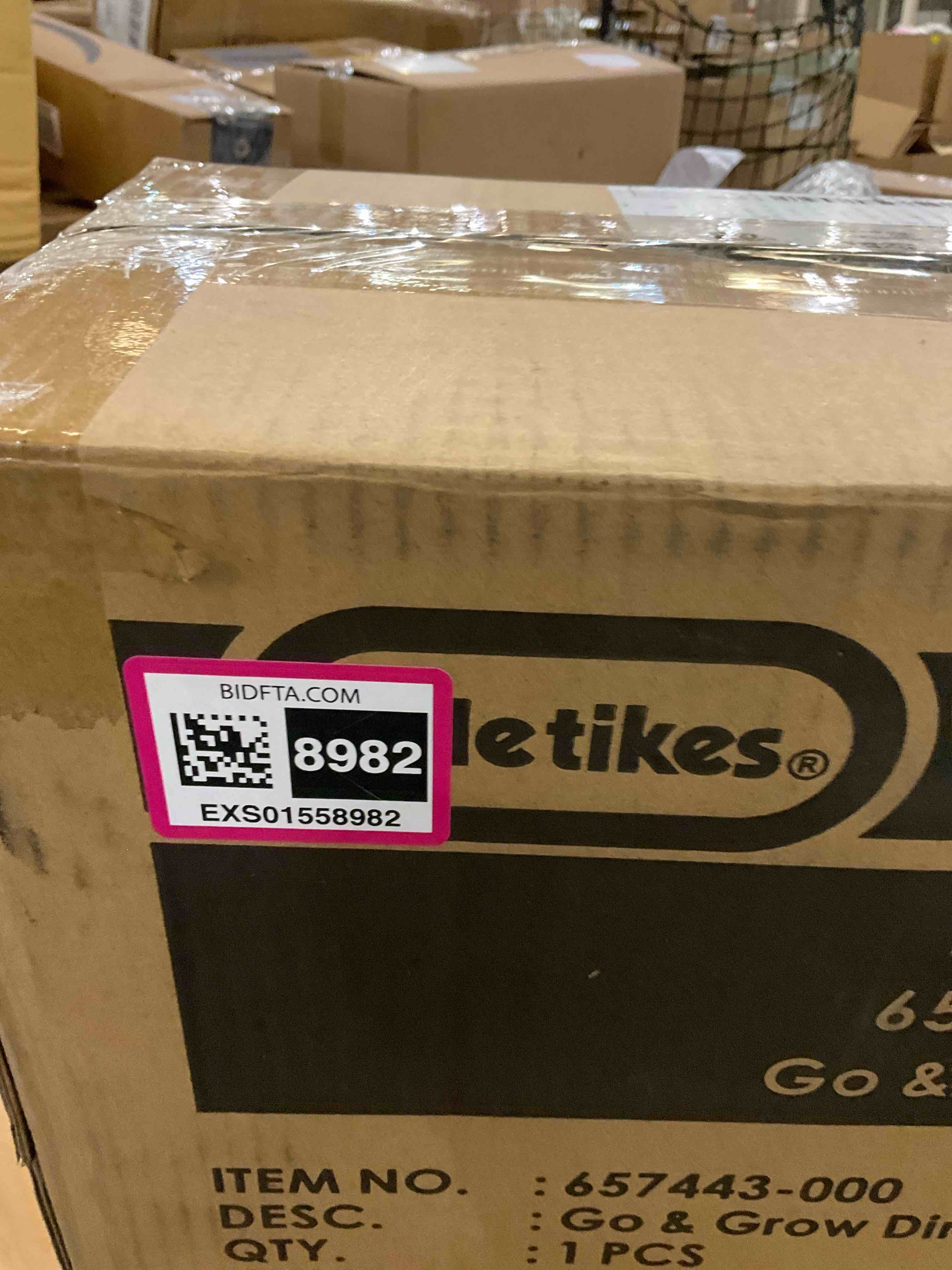 https://s3.amazonaws.com/lotting-images-prod/BargainHunt/EXS01558982_1715186505293.jpeg