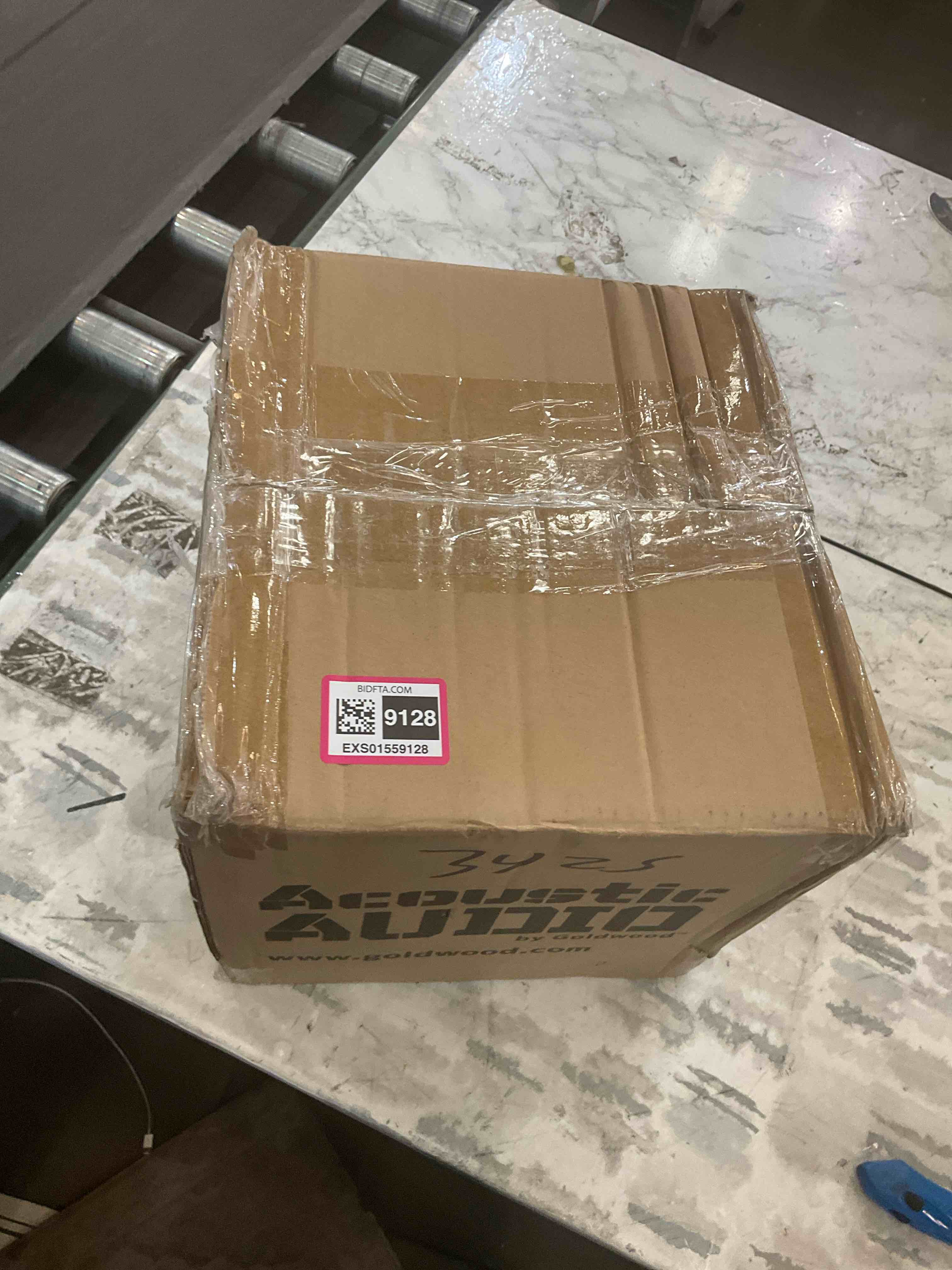 https://s3.amazonaws.com/lotting-images-prod/BargainHunt/EXS01559128_1715101051282.jpeg