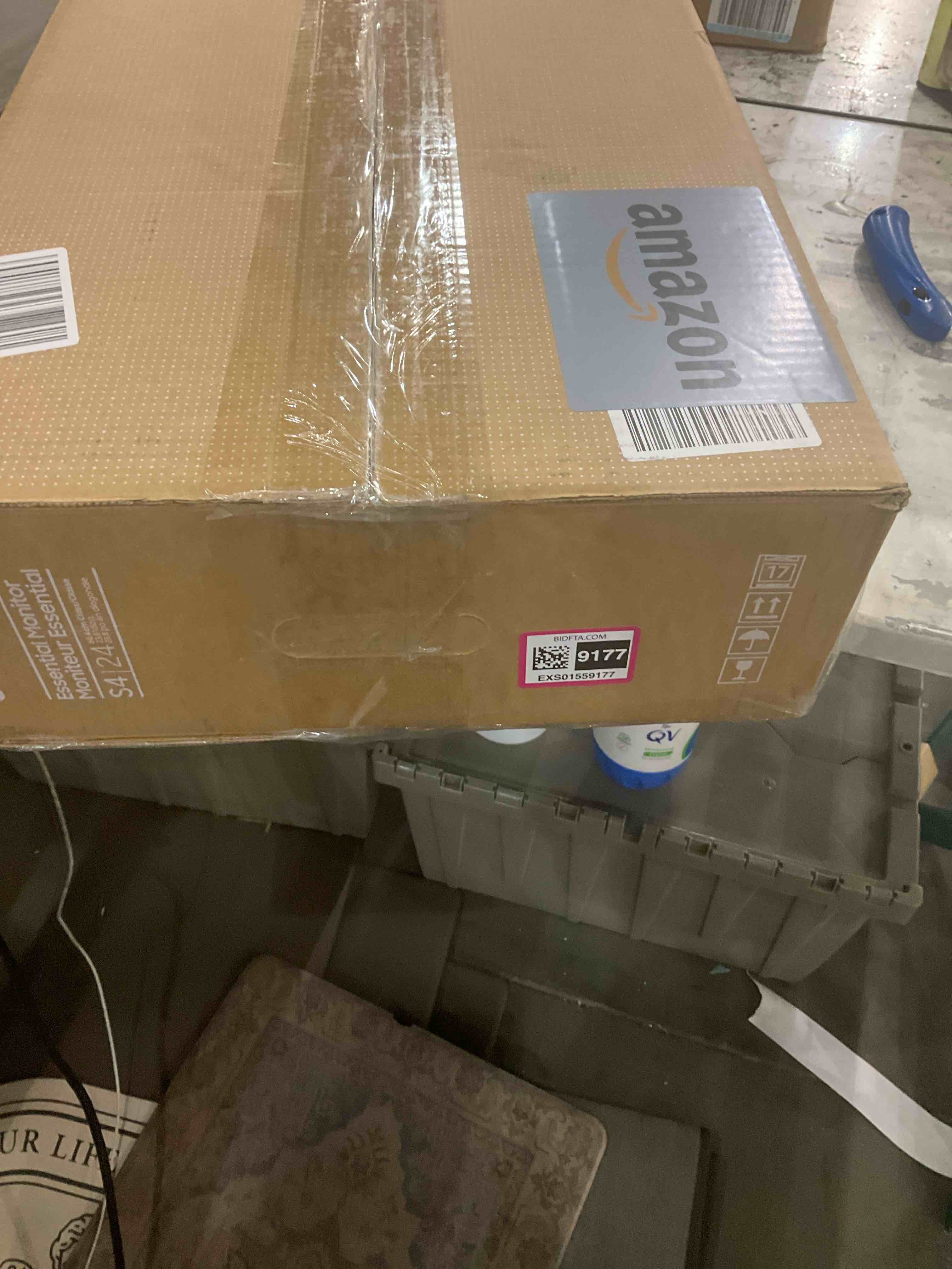 https://s3.amazonaws.com/lotting-images-prod/BargainHunt/EXS01559177_1715169544324.jpeg