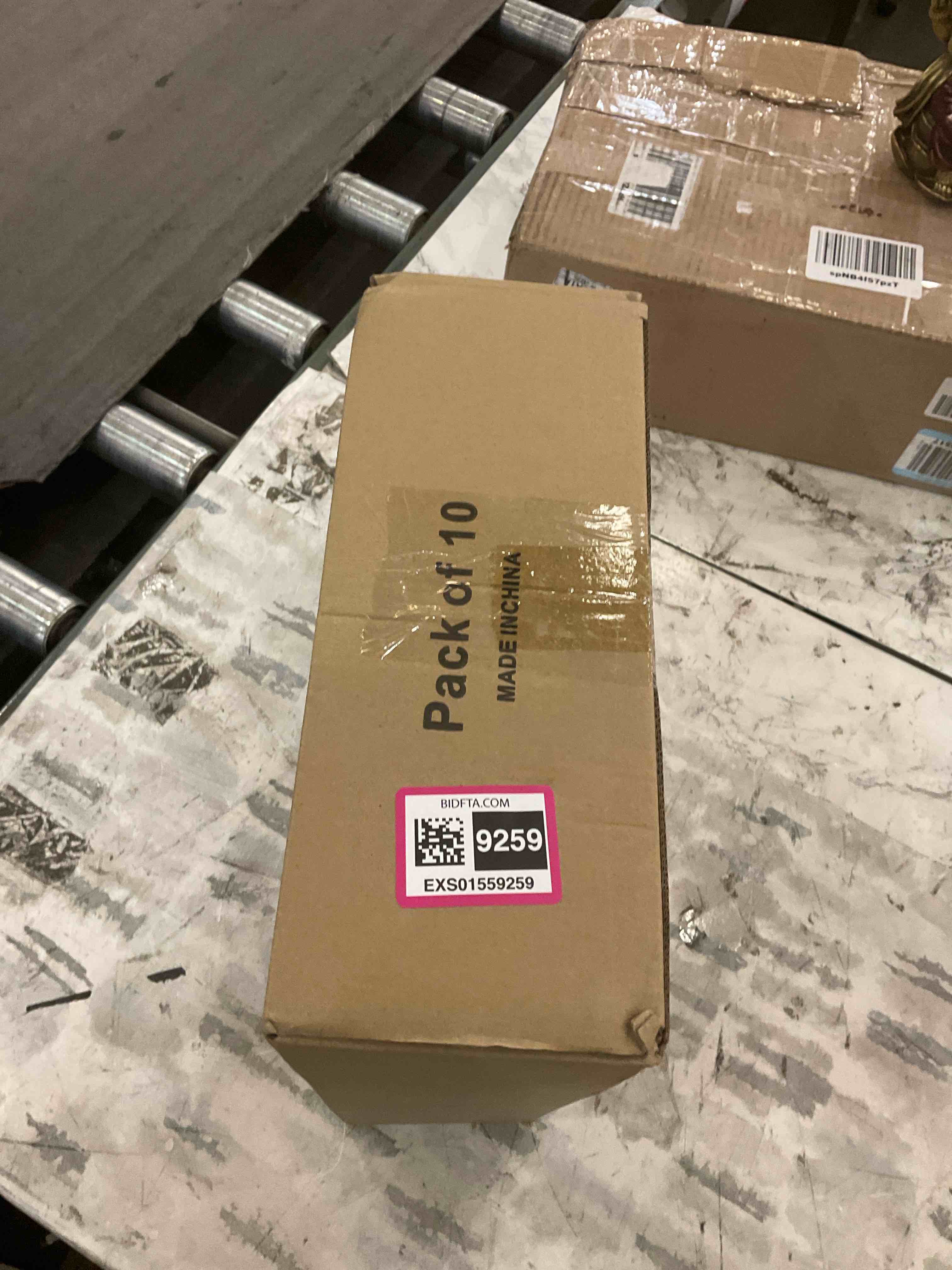 https://s3.amazonaws.com/lotting-images-prod/BargainHunt/EXS01559259_1715194939858.jpeg