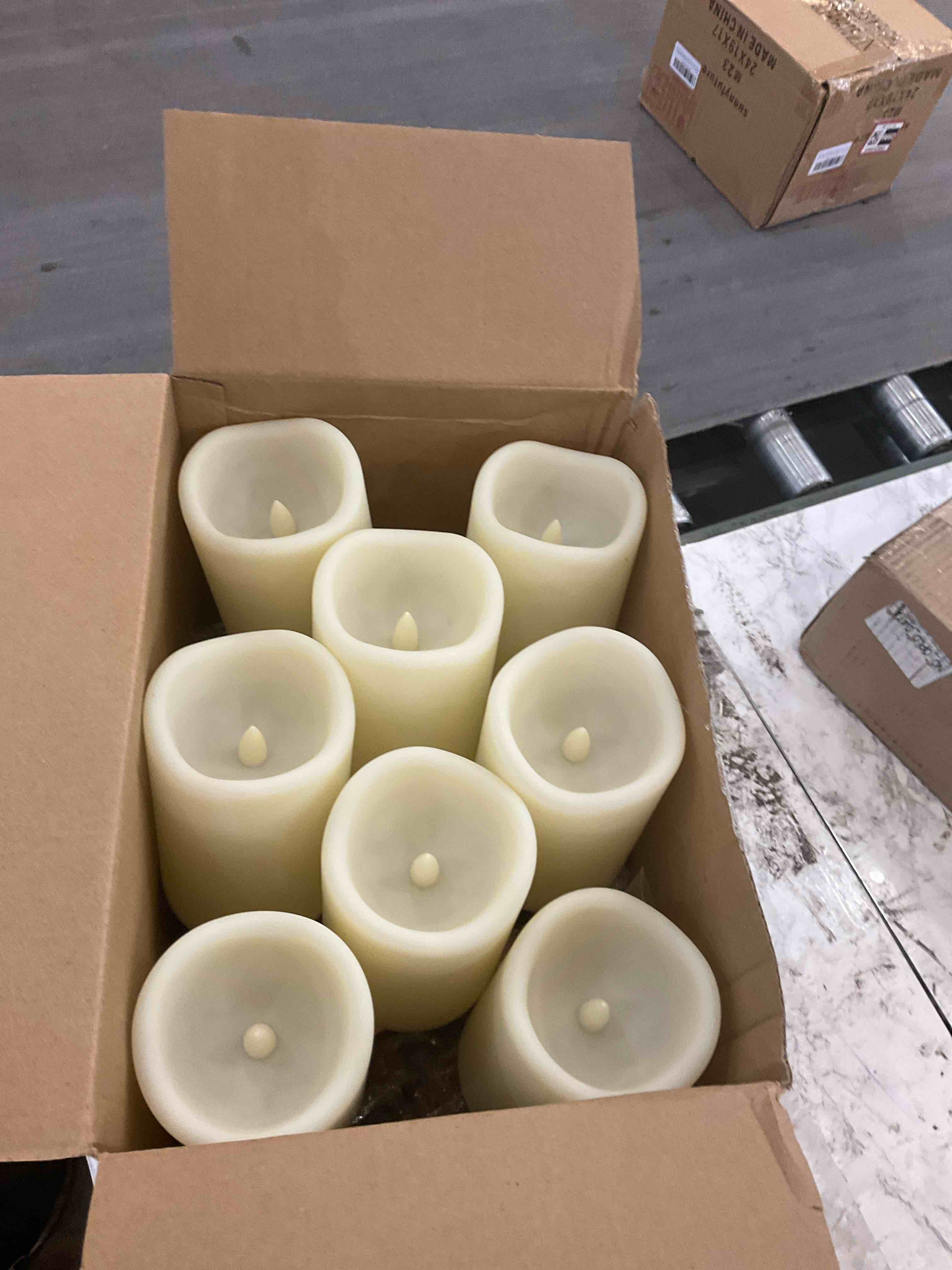 https://s3.amazonaws.com/lotting-images-prod/BargainHunt/EXS01559261_1715195073575.jpeg
