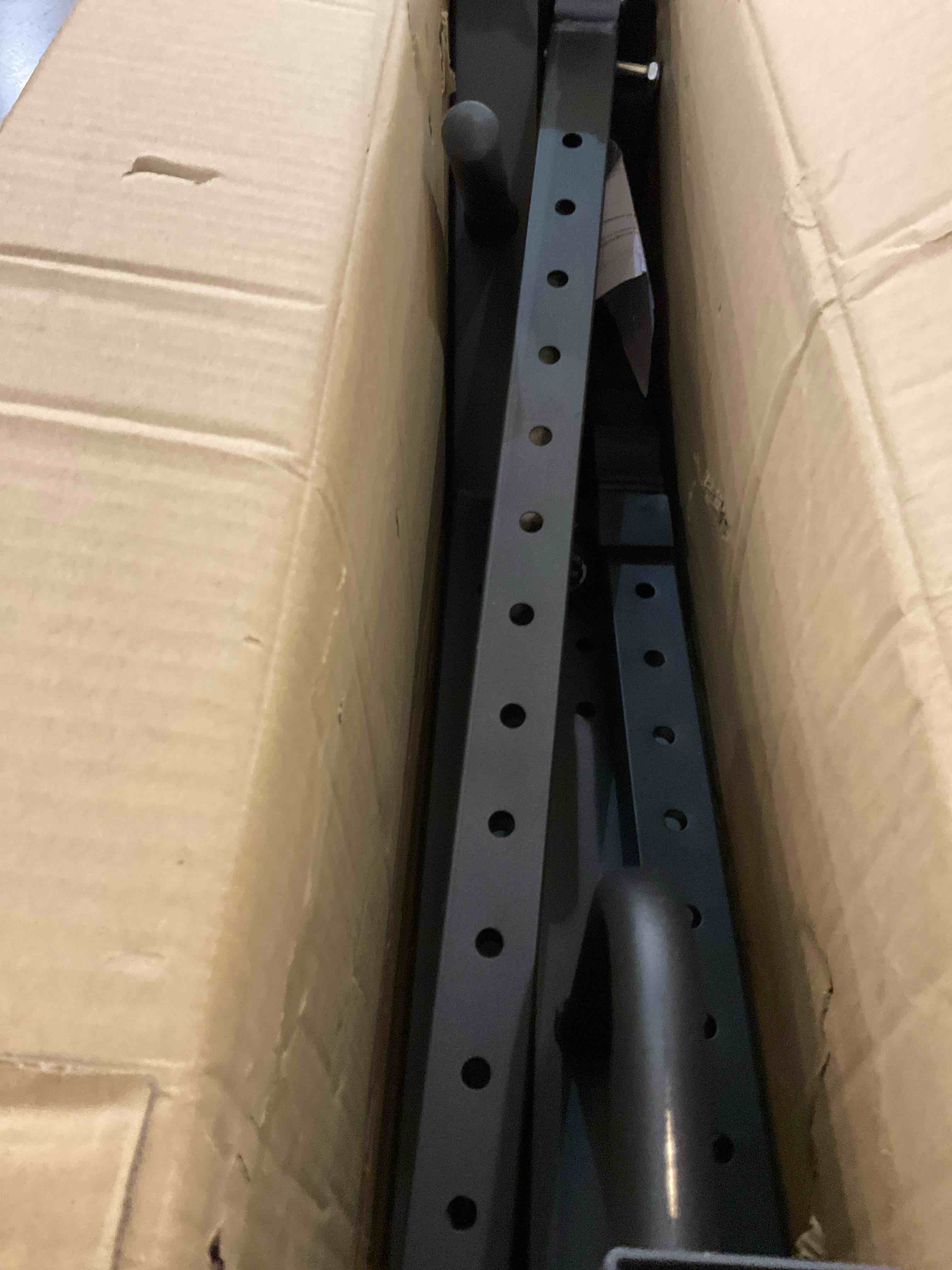 https://s3.amazonaws.com/lotting-images-prod/BargainHunt/EXS01559678_1715367600908.jpeg