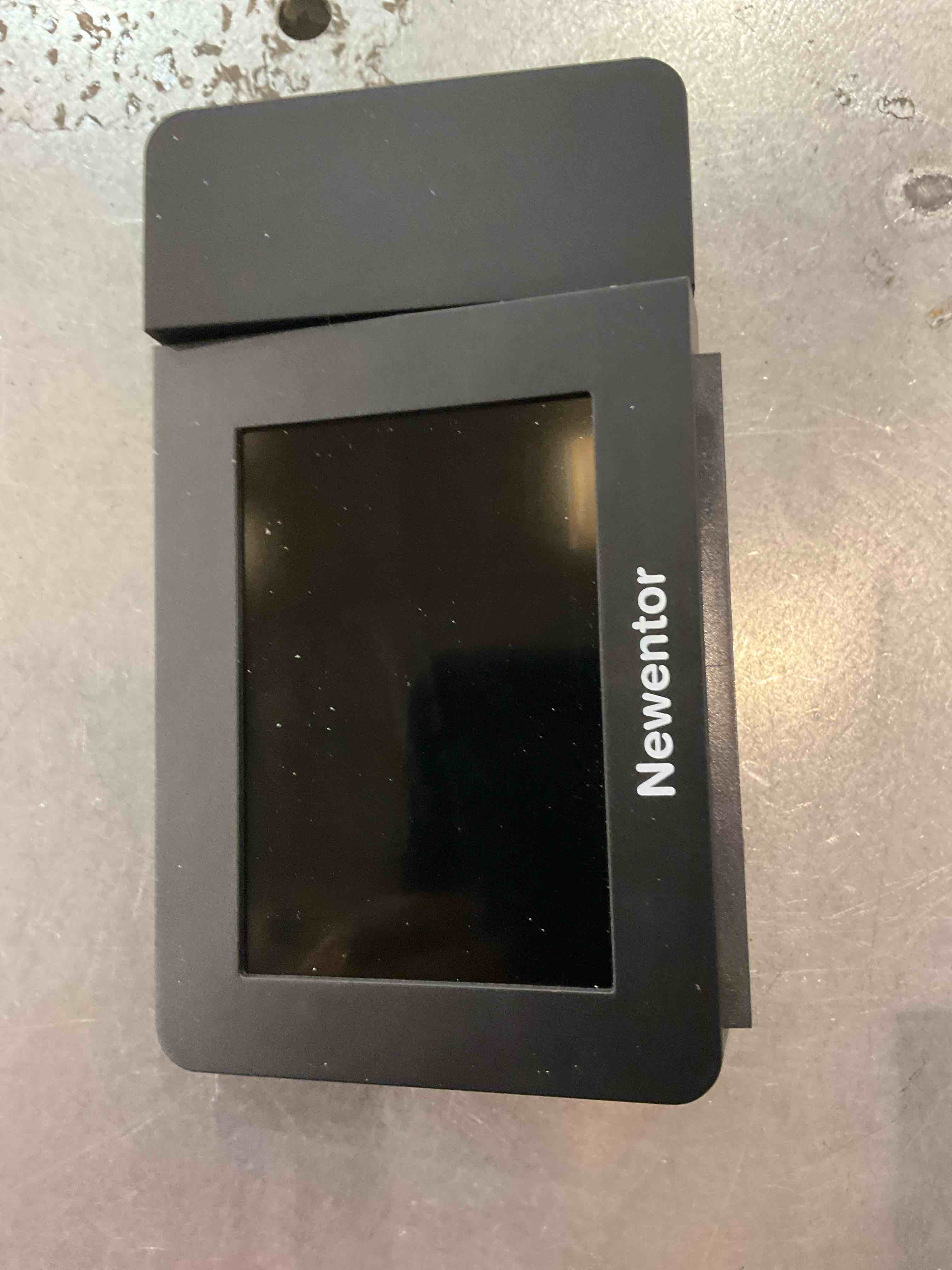 https://s3.amazonaws.com/lotting-images-prod/BargainHunt/EXS01559738_1715604628649.jpeg