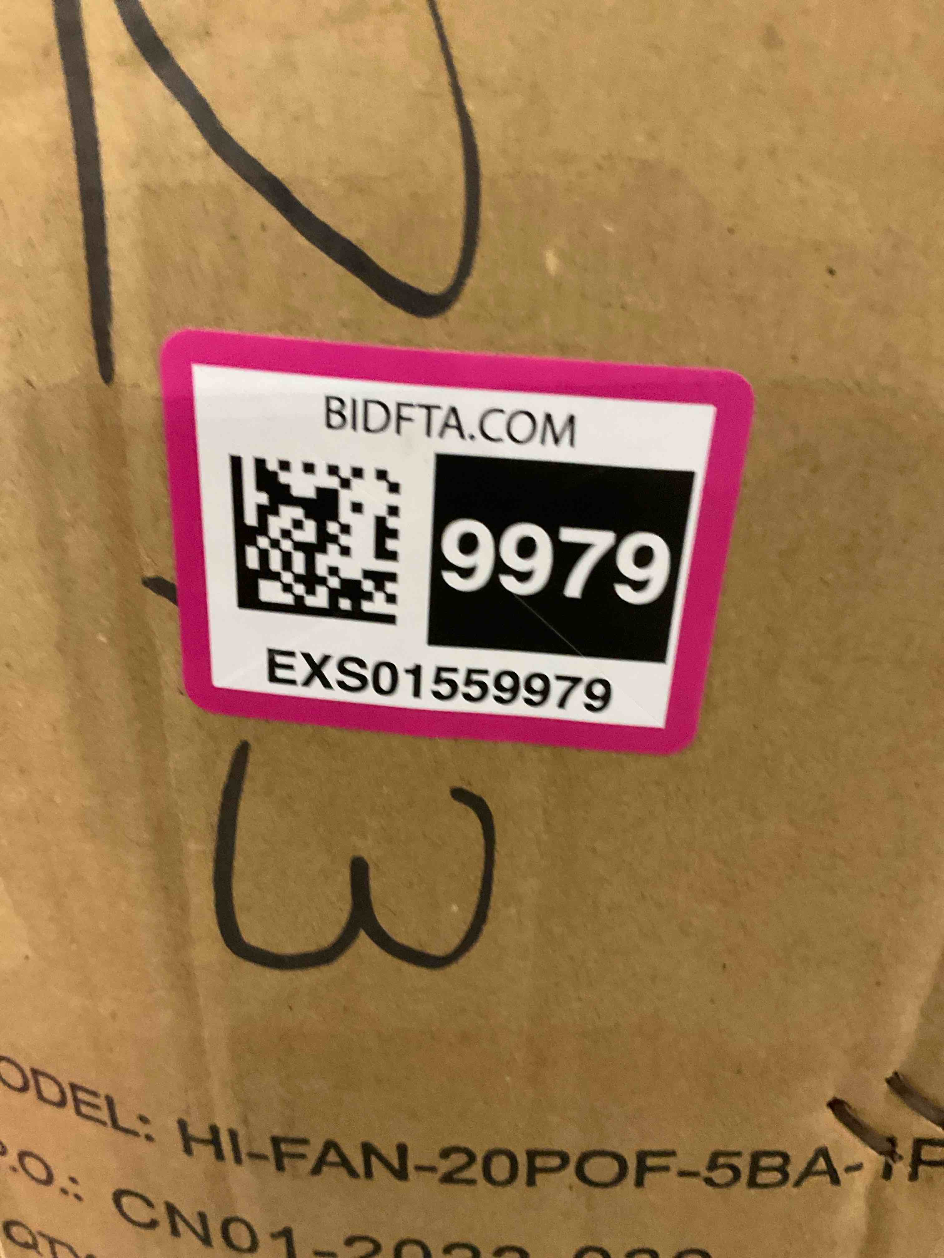 https://s3.amazonaws.com/lotting-images-prod/BargainHunt/EXS01559979_1715696894408.jpeg