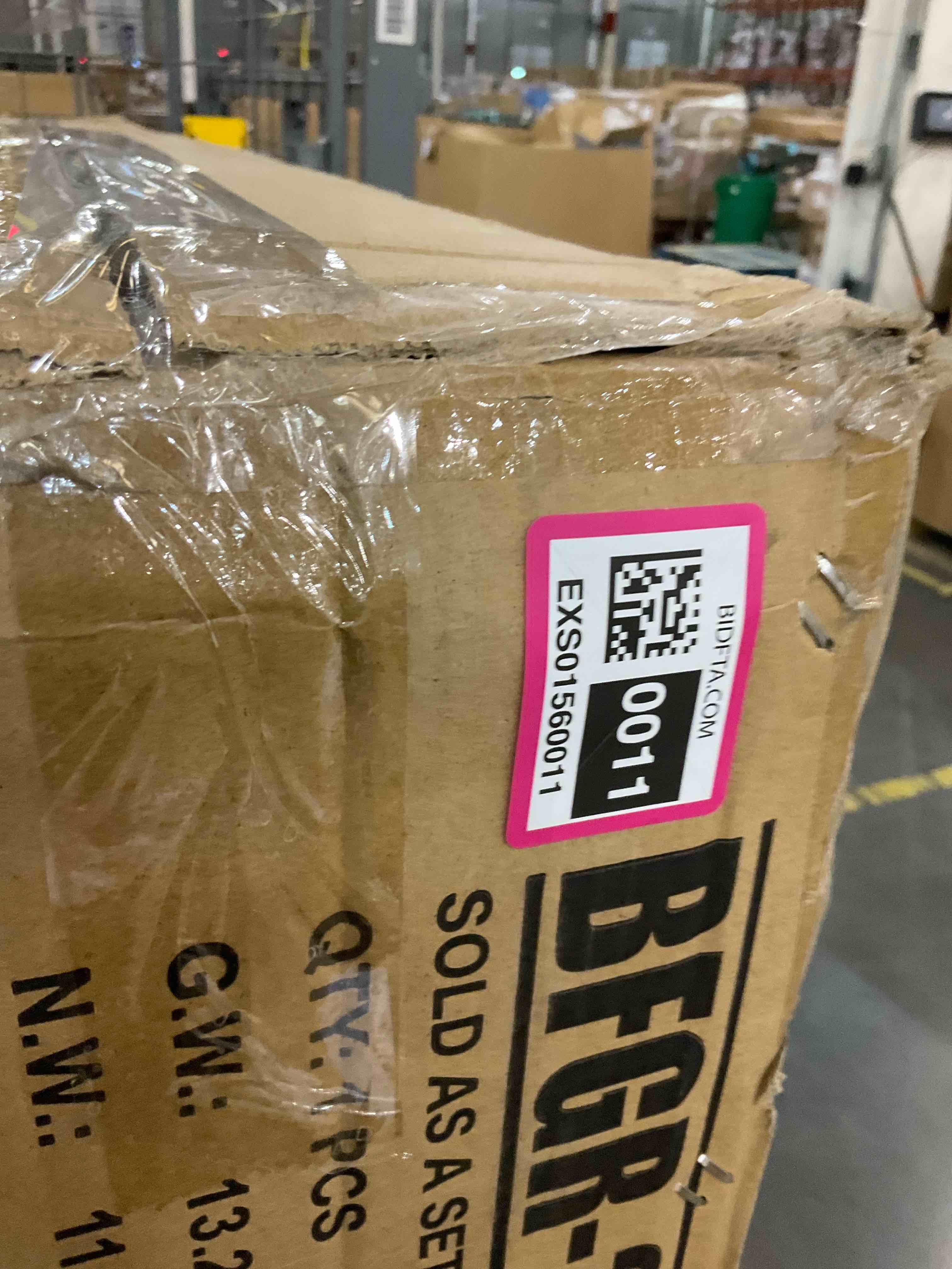 https://s3.amazonaws.com/lotting-images-prod/BargainHunt/EXS01560011_1719923816804.jpeg