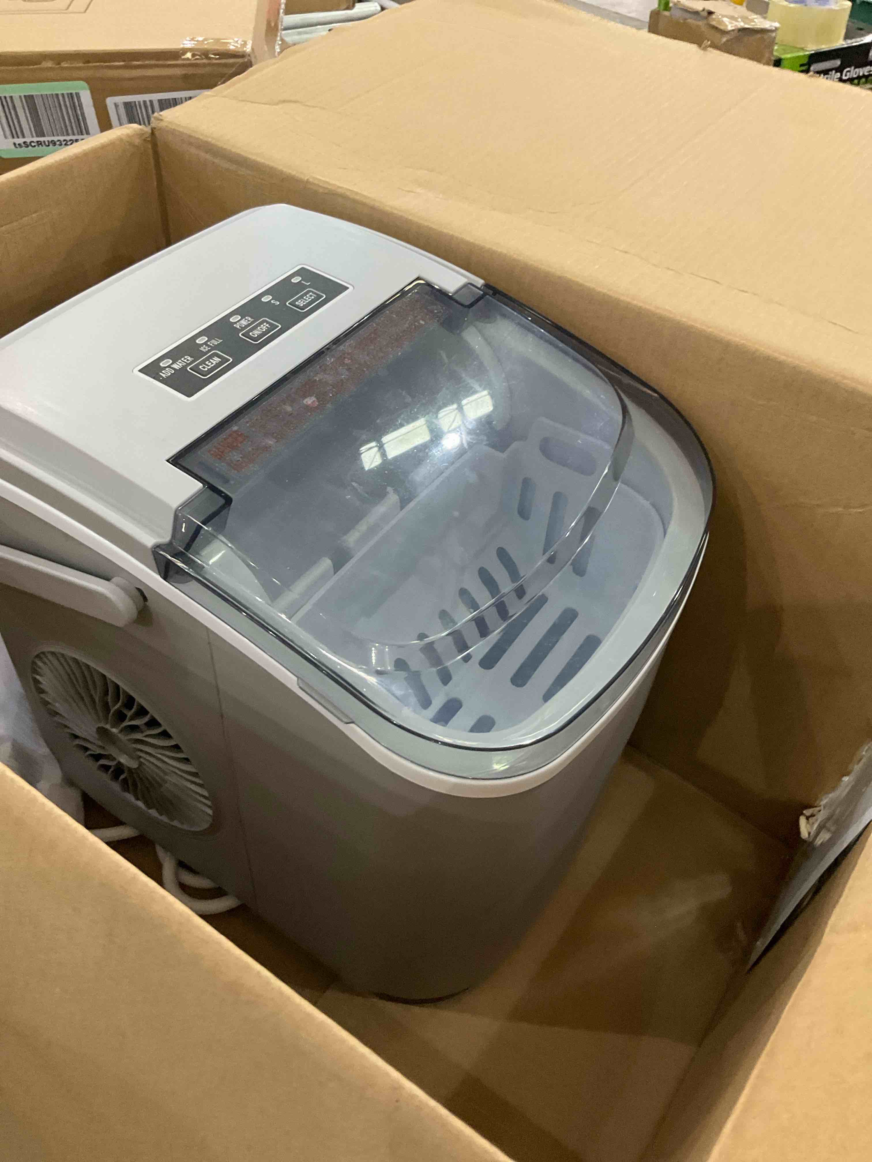 https://s3.amazonaws.com/lotting-images-prod/BargainHunt/EXS01560257_1720027562555.jpeg