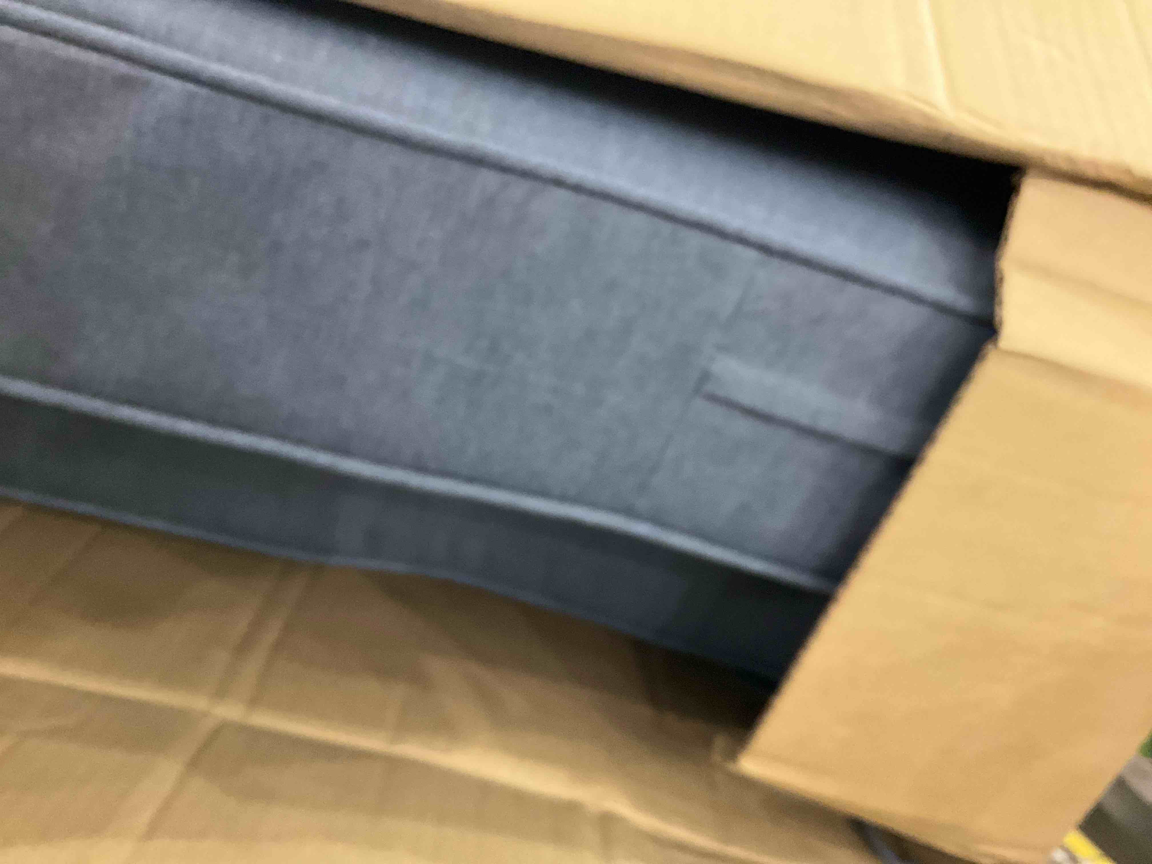https://s3.amazonaws.com/lotting-images-prod/BargainHunt/EXS01560364_1720446264323.jpeg