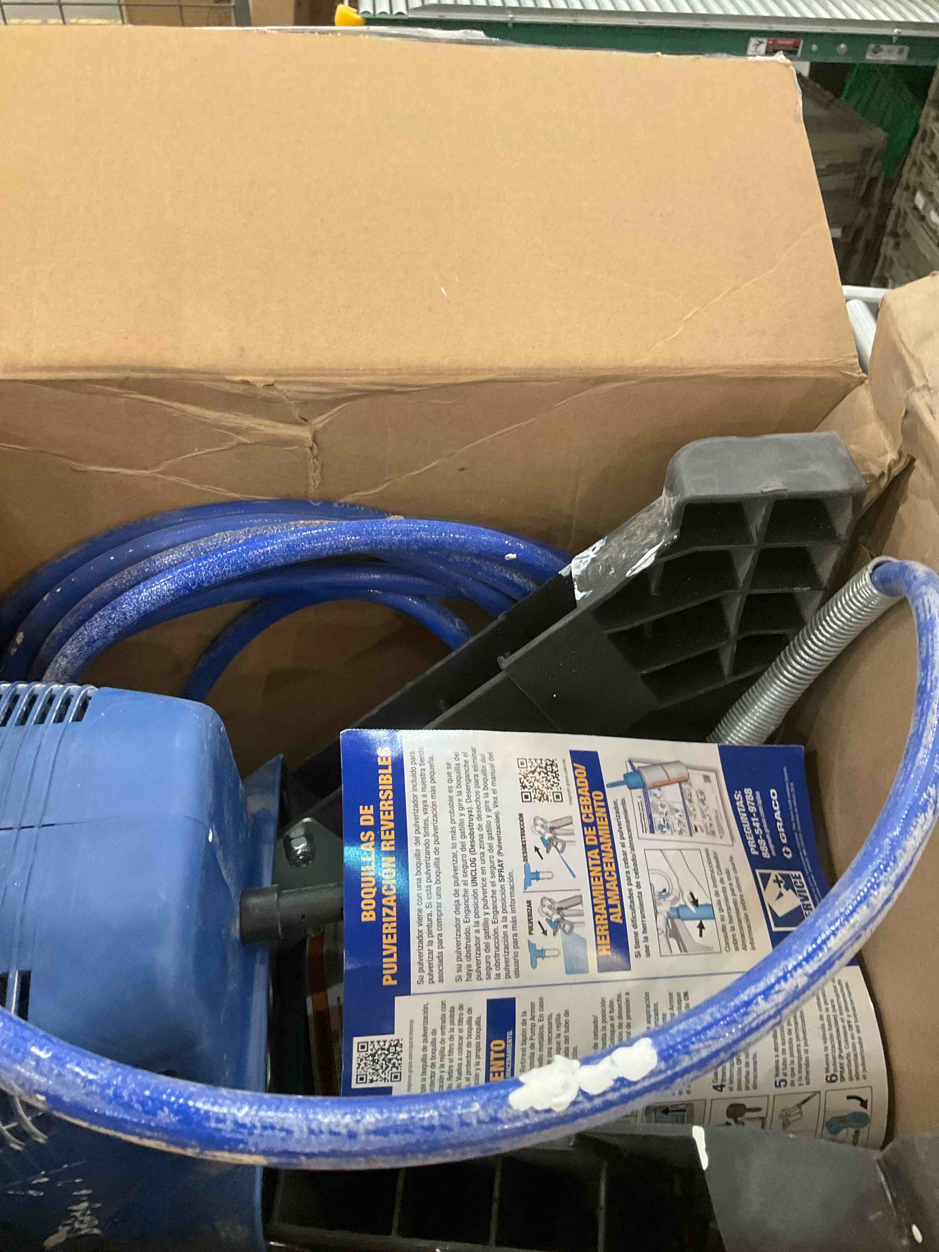 https://s3.amazonaws.com/lotting-images-prod/BargainHunt/EXS01560437_1720458391667.jpeg