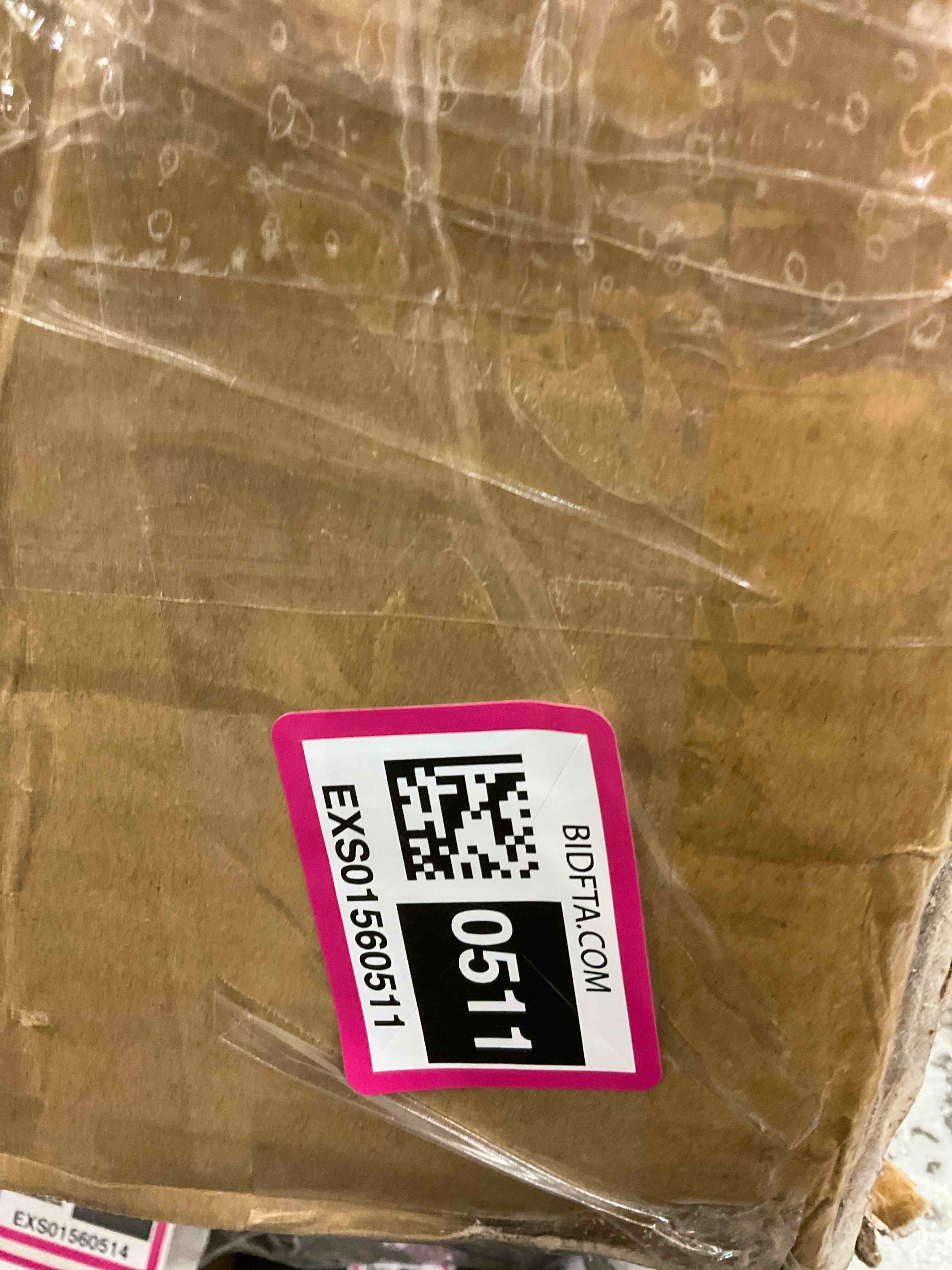 https://s3.amazonaws.com/lotting-images-prod/BargainHunt/EXS01560511_1716399241510.jpeg