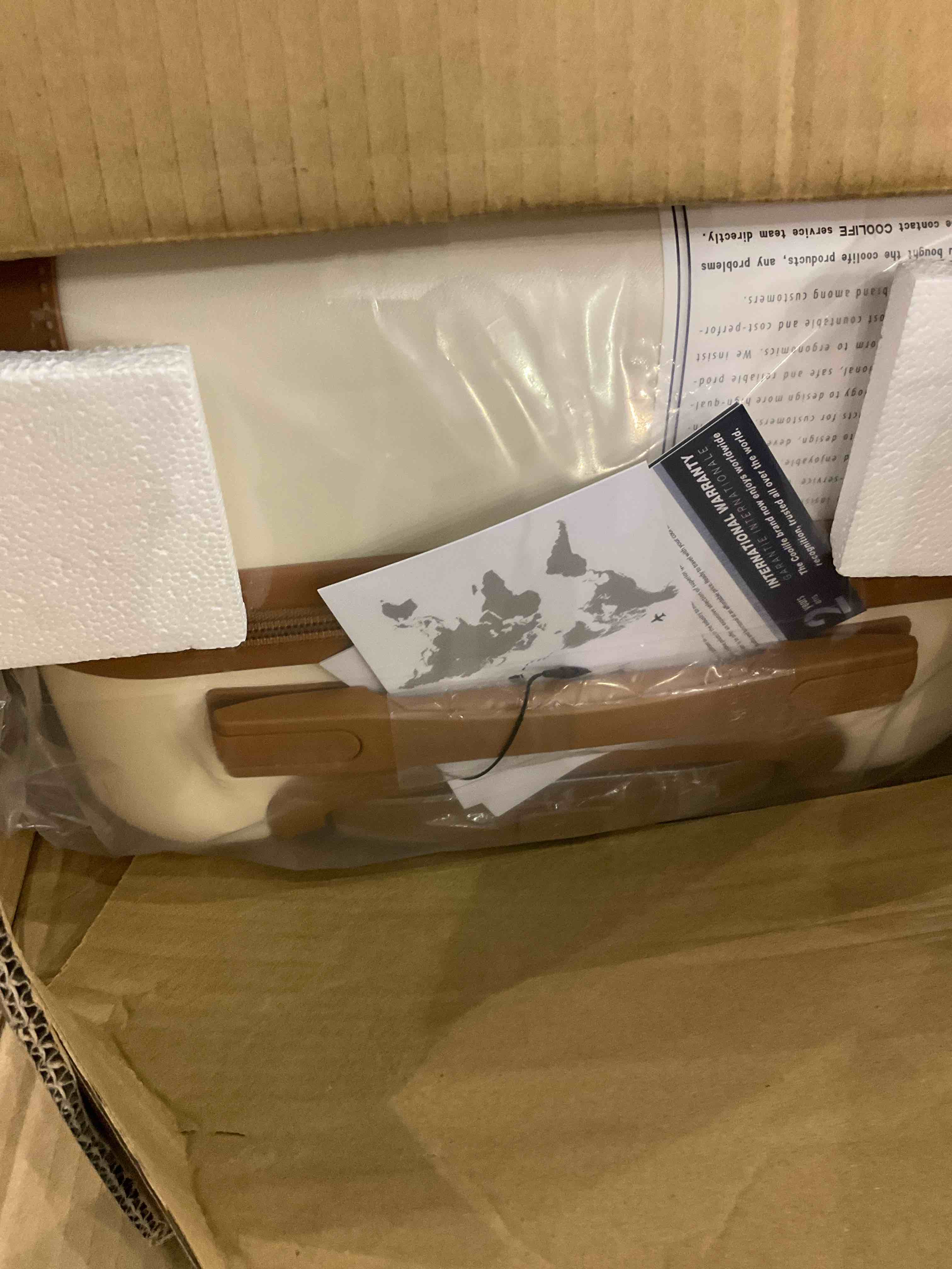 https://s3.amazonaws.com/lotting-images-prod/BargainHunt/EXS01560599_1716468001754.jpeg