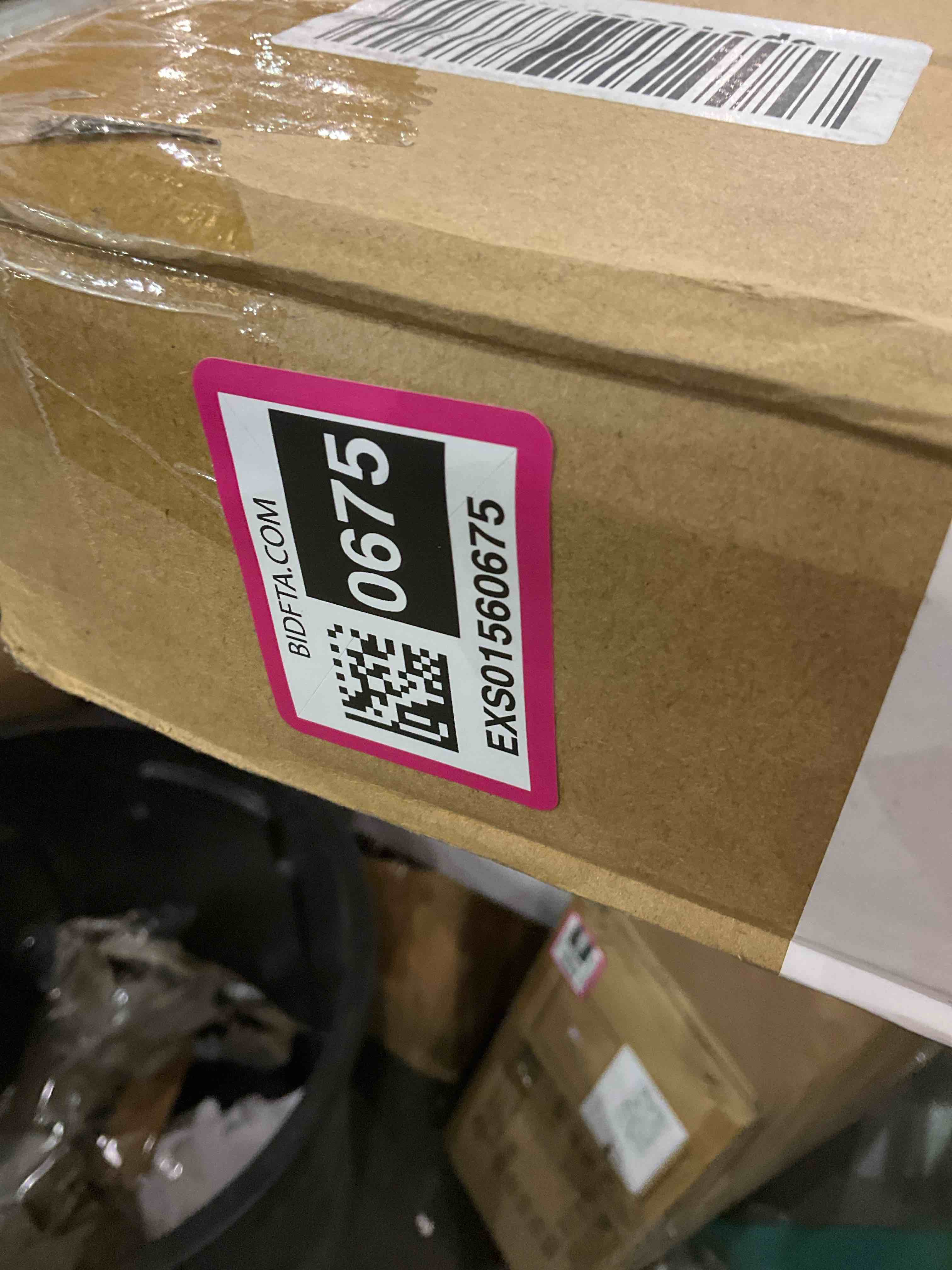 https://s3.amazonaws.com/lotting-images-prod/BargainHunt/EXS01560675_1716552734033.jpeg