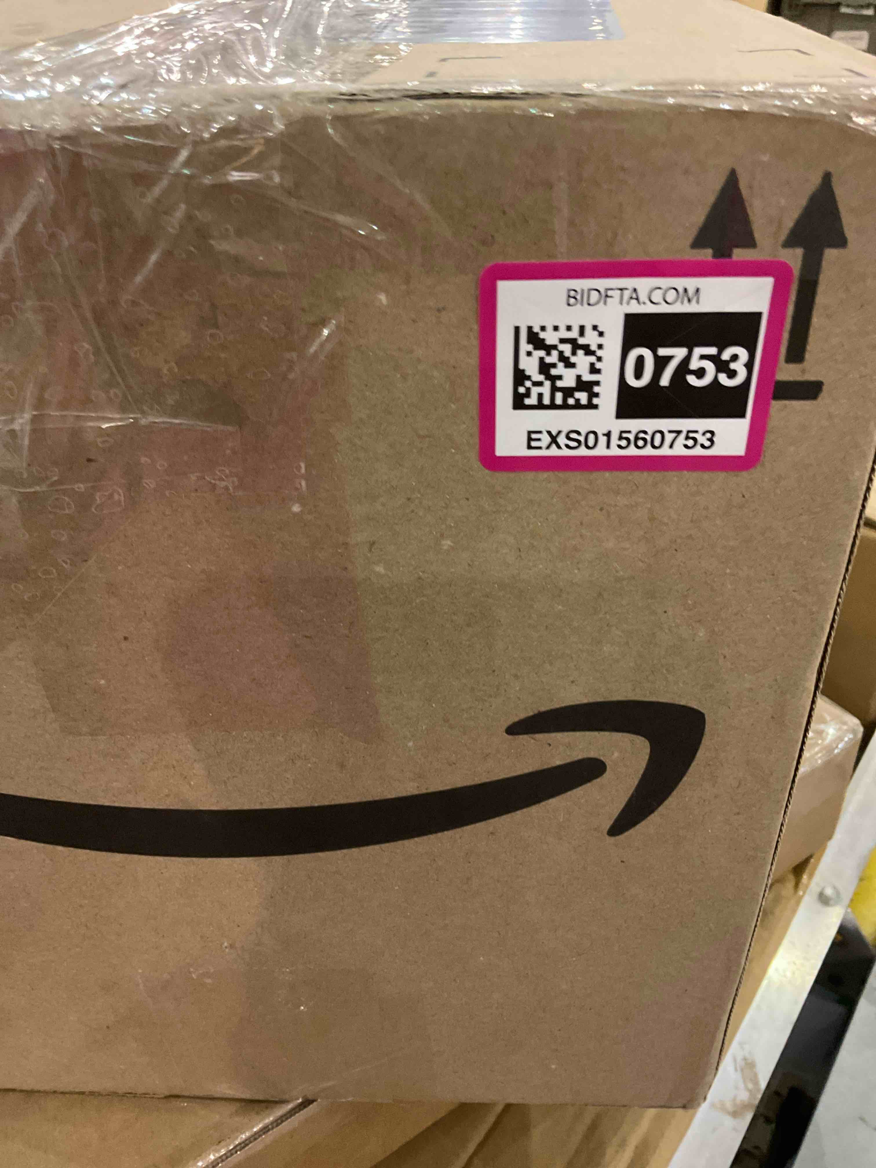 https://s3.amazonaws.com/lotting-images-prod/BargainHunt/EXS01560753_1716565102098.jpeg