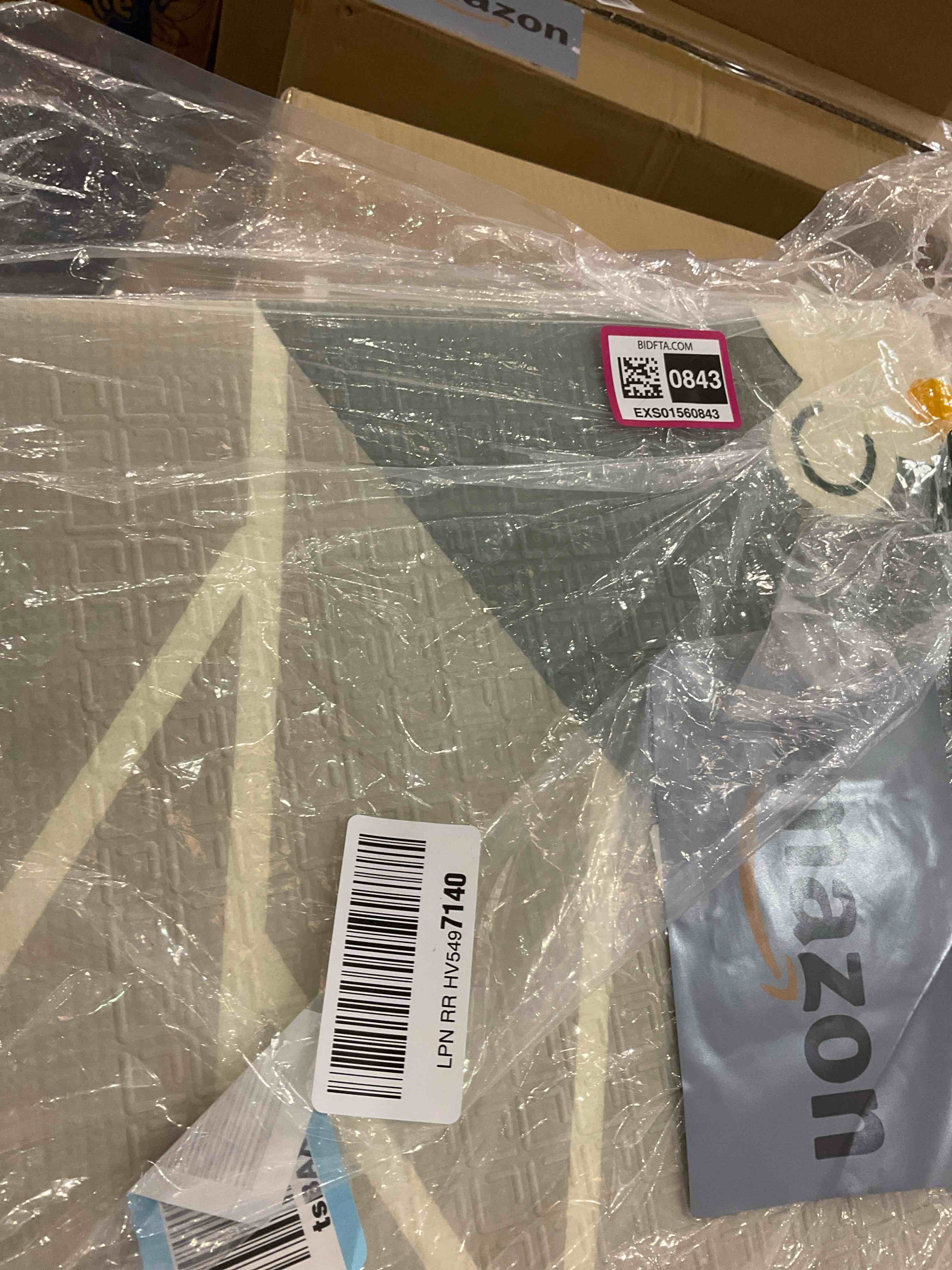 https://s3.amazonaws.com/lotting-images-prod/BargainHunt/EXS01560843_1716921862872.jpeg