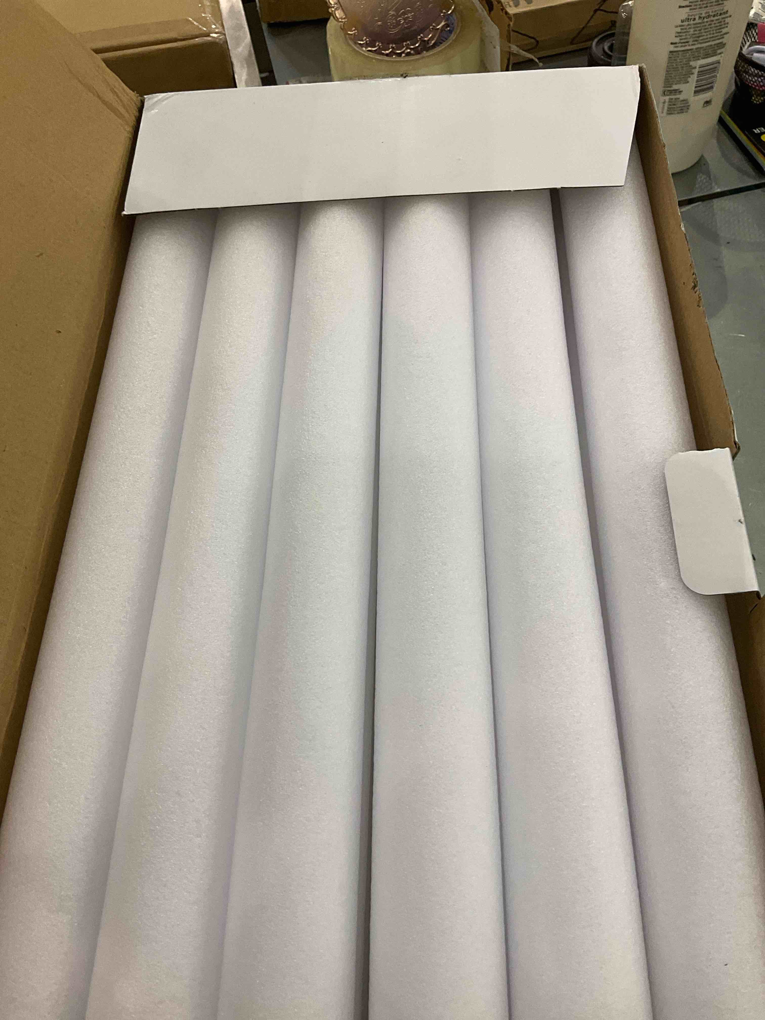 https://s3.amazonaws.com/lotting-images-prod/BargainHunt/EXS01560859_1716981357145.jpeg
