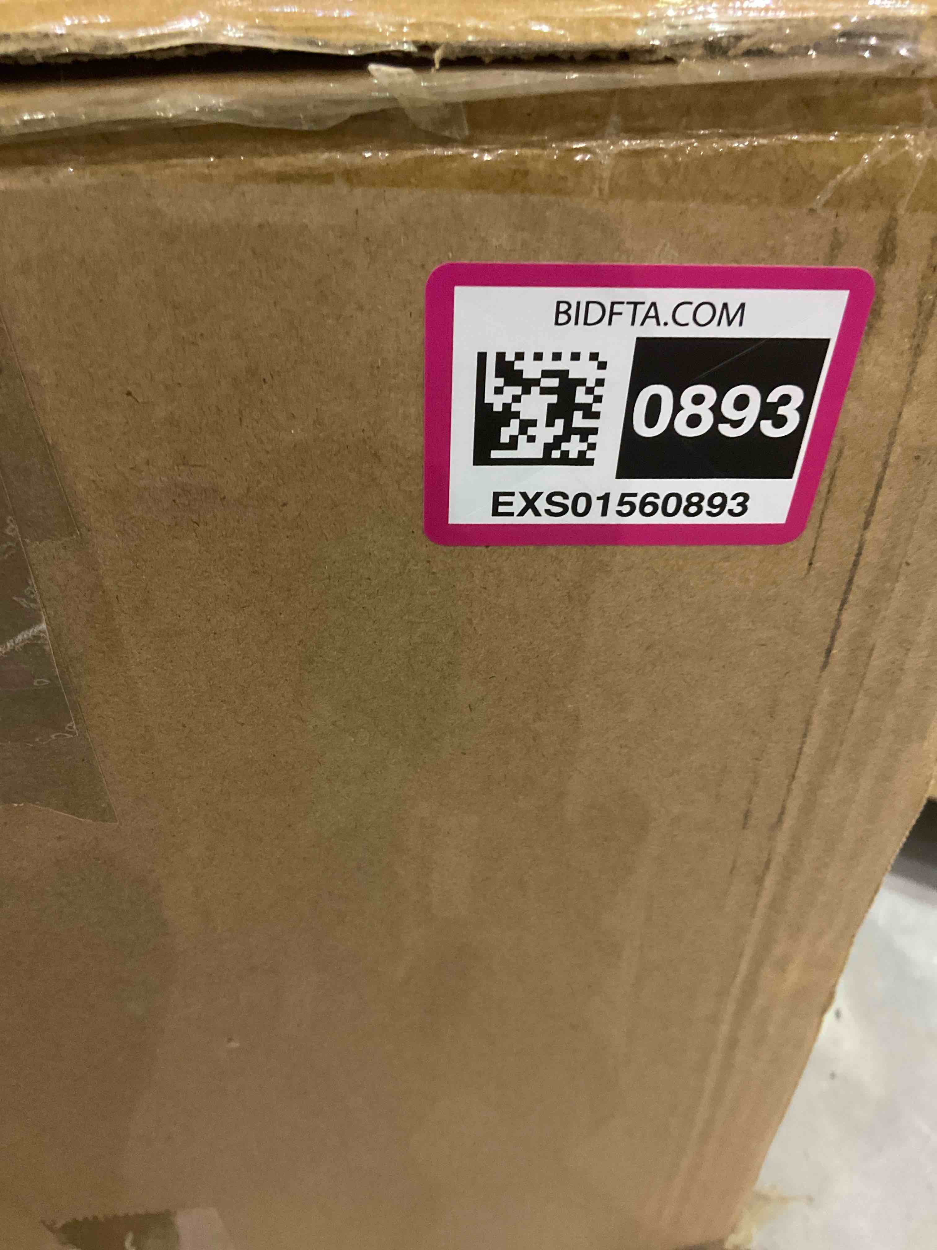 https://s3.amazonaws.com/lotting-images-prod/BargainHunt/EXS01560893_1716985741377.jpeg