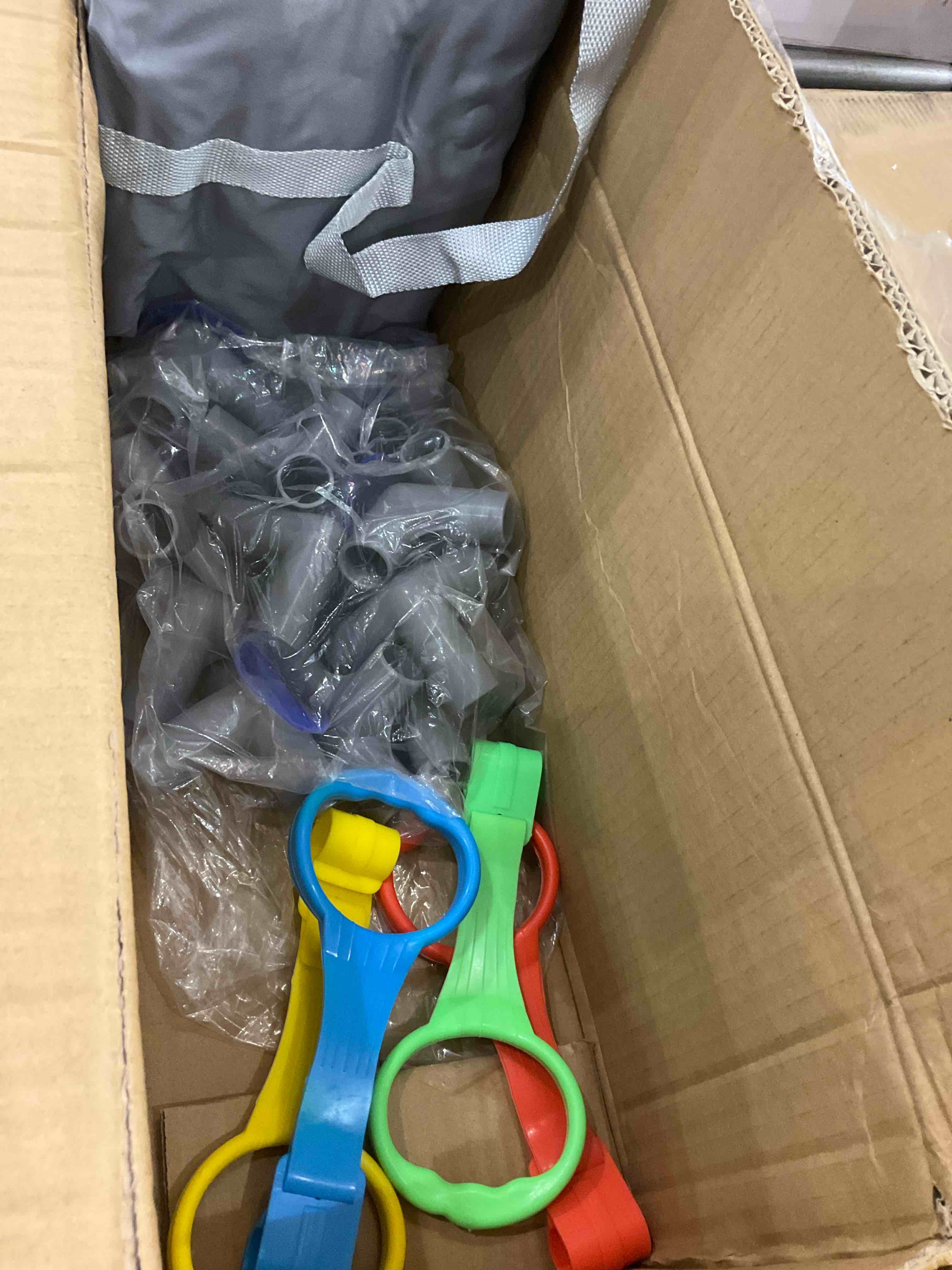 https://s3.amazonaws.com/lotting-images-prod/BargainHunt/EXS01560912_1716989760027.jpeg