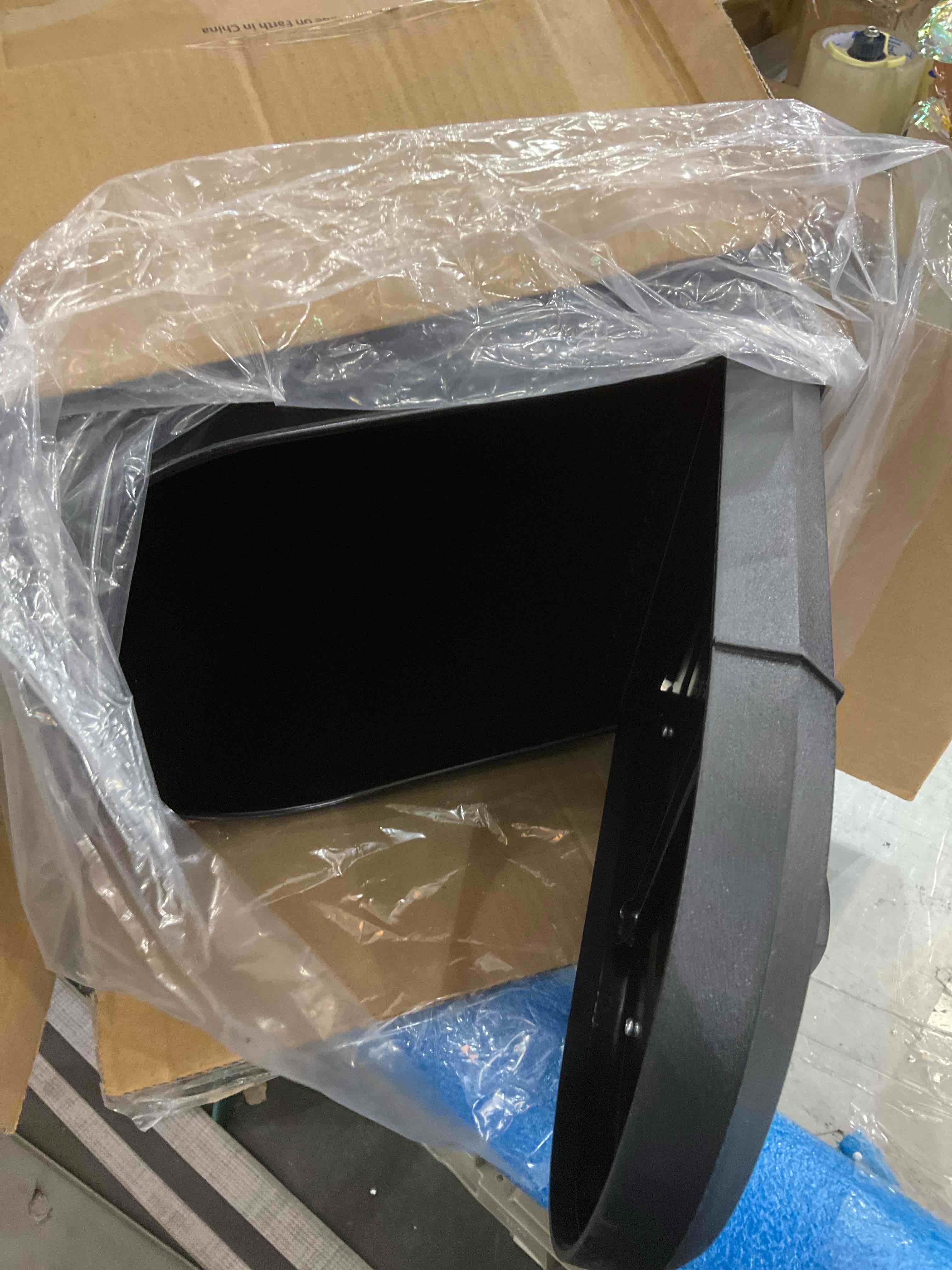 https://s3.amazonaws.com/lotting-images-prod/BargainHunt/EXS01560936_1716991963299.jpeg