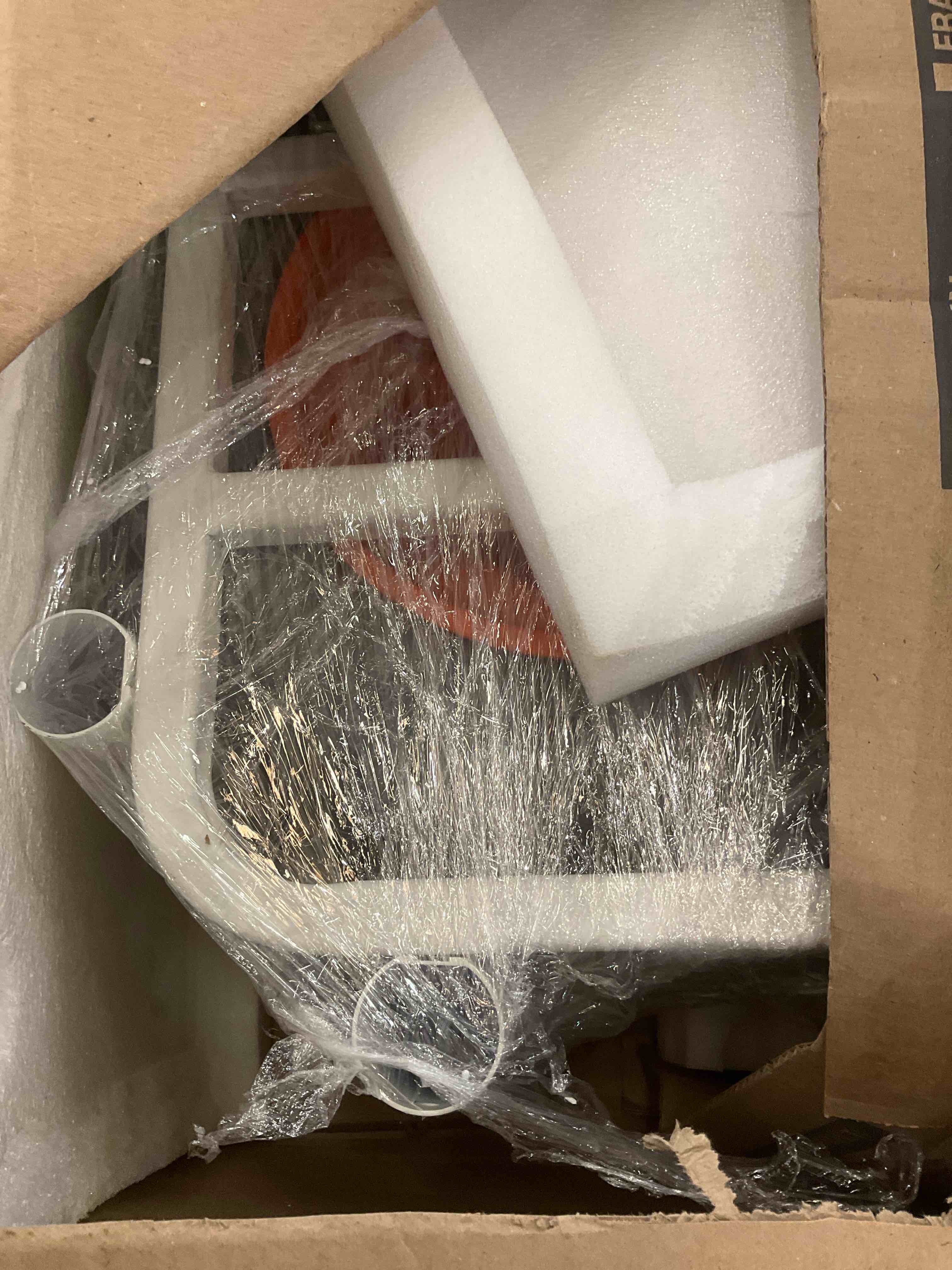 https://s3.amazonaws.com/lotting-images-prod/BargainHunt/EXS01560984_1717001778871.jpeg