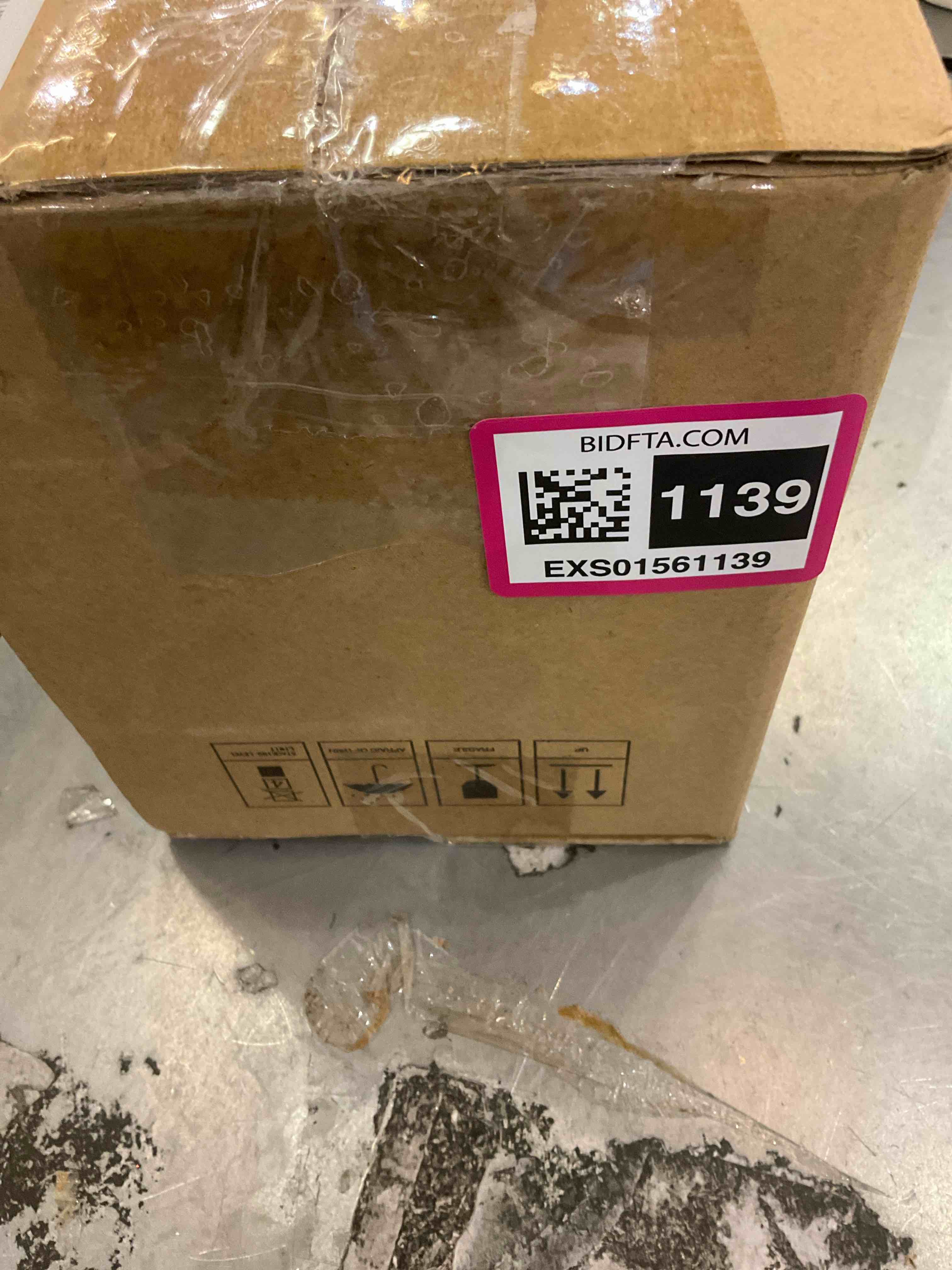 https://s3.amazonaws.com/lotting-images-prod/BargainHunt/EXS01561139_1716224812707.jpeg