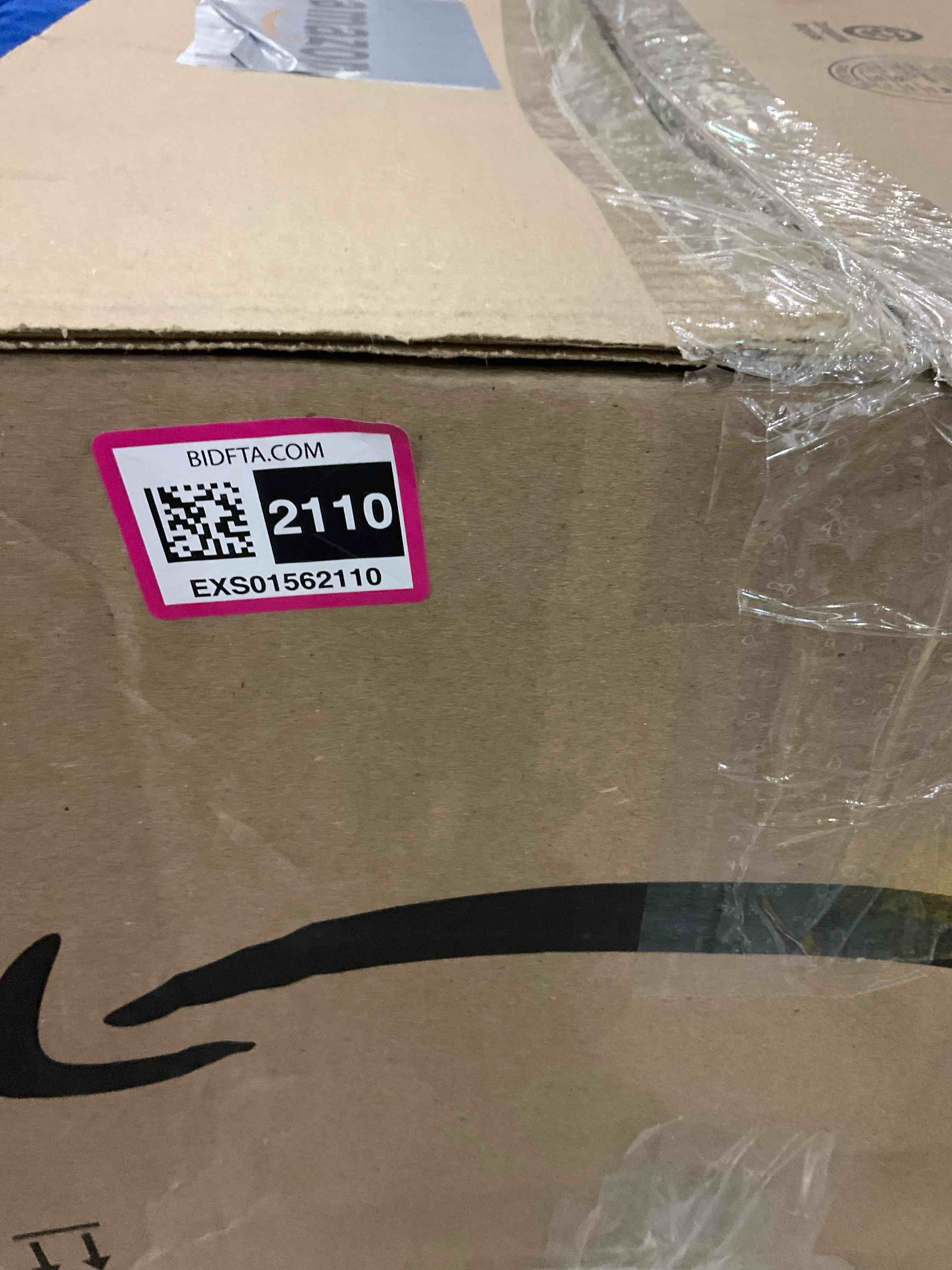https://s3.amazonaws.com/lotting-images-prod/BargainHunt/EXS01562110_1716380263178.jpeg