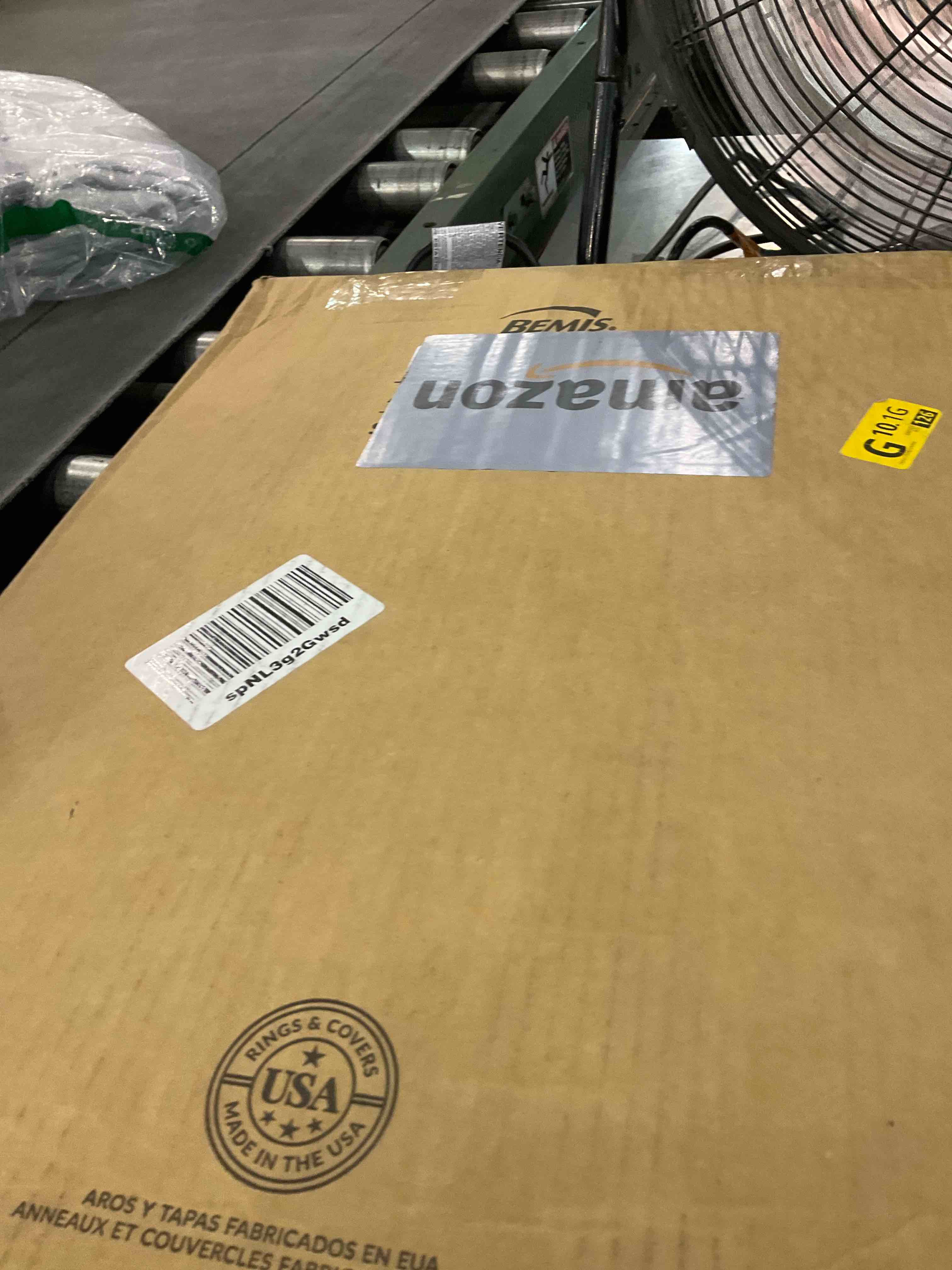 https://s3.amazonaws.com/lotting-images-prod/BargainHunt/EXS01562144_1716462623373.jpeg