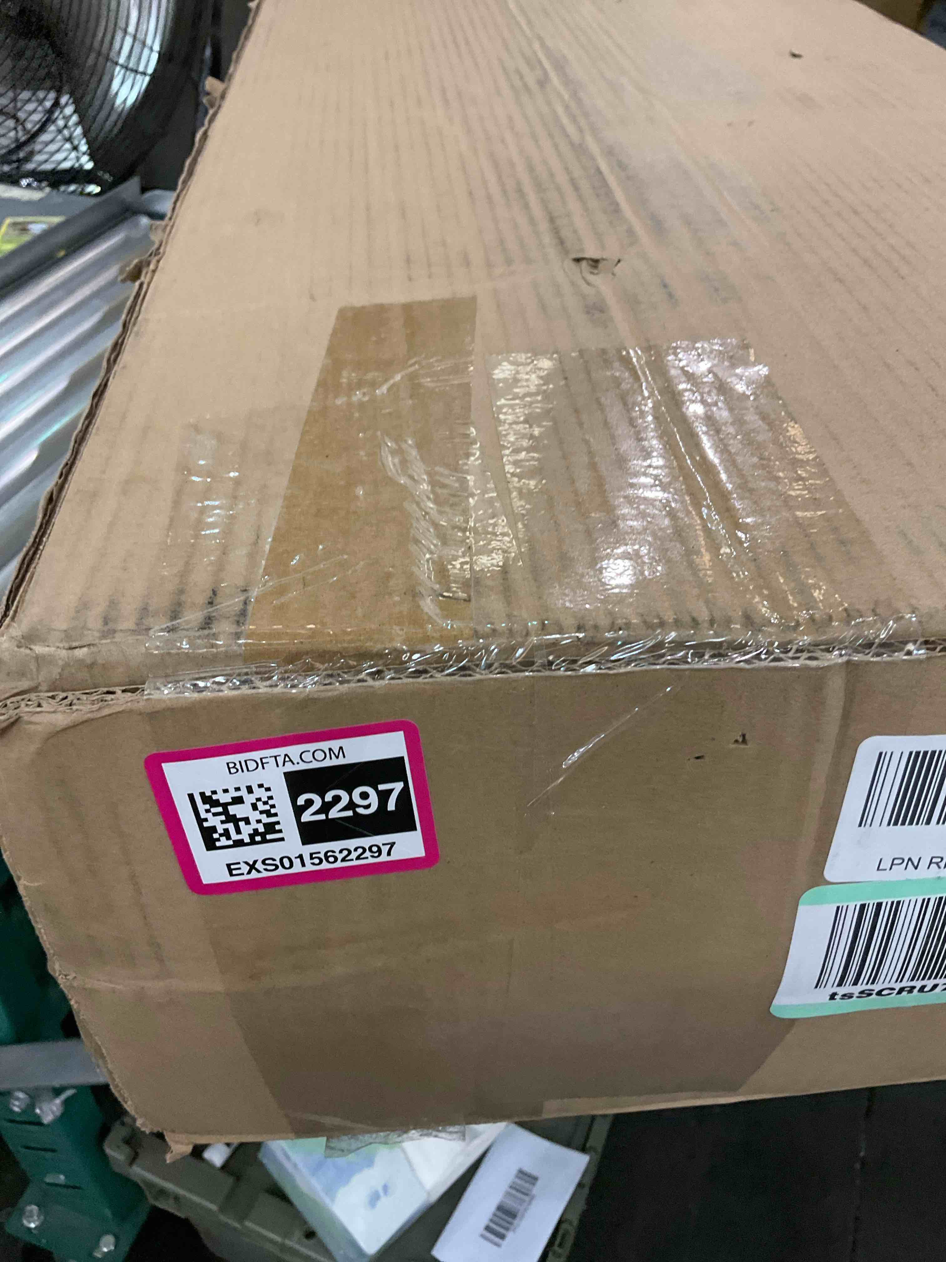 https://s3.amazonaws.com/lotting-images-prod/BargainHunt/EXS01562298_1716484769913.jpeg