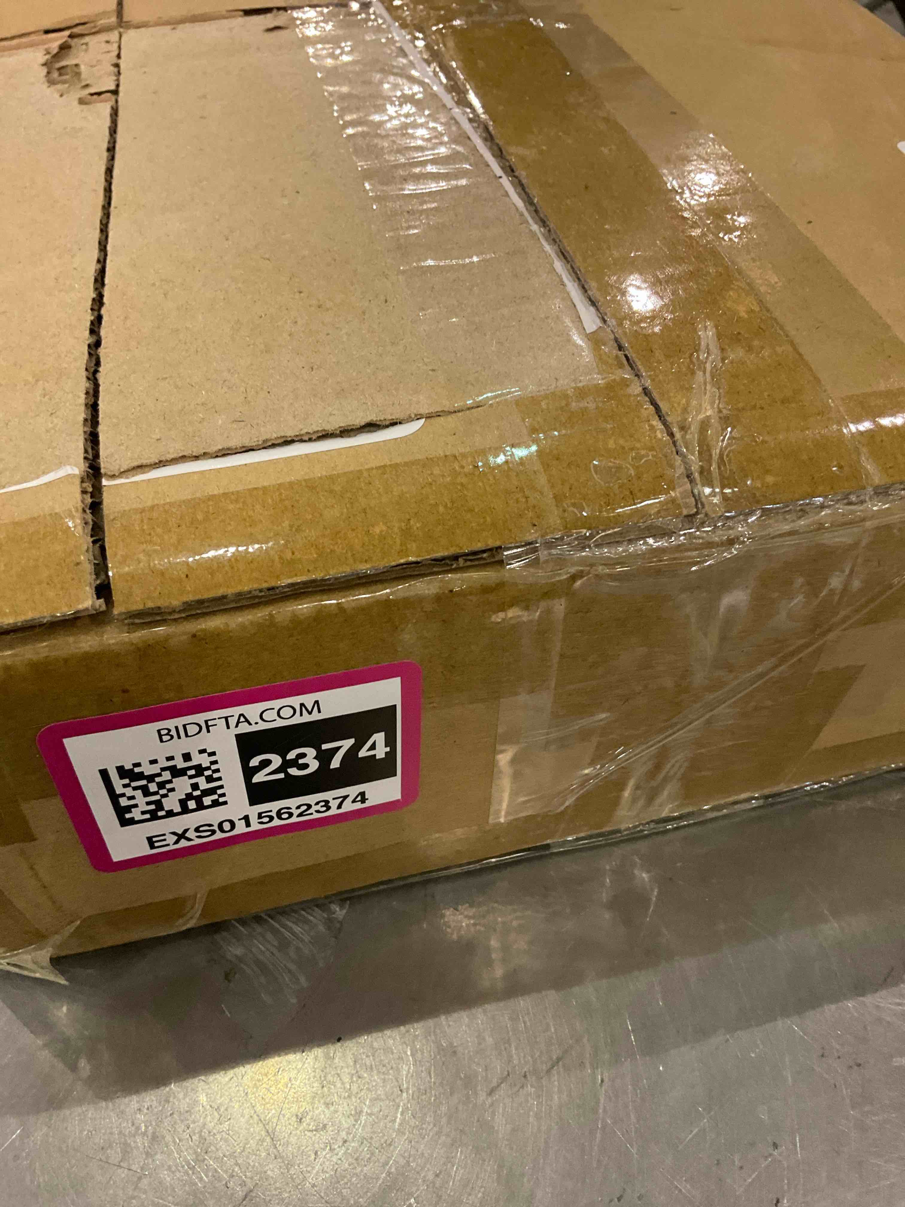 https://s3.amazonaws.com/lotting-images-prod/BargainHunt/EXS01562374_1716491550639.jpeg