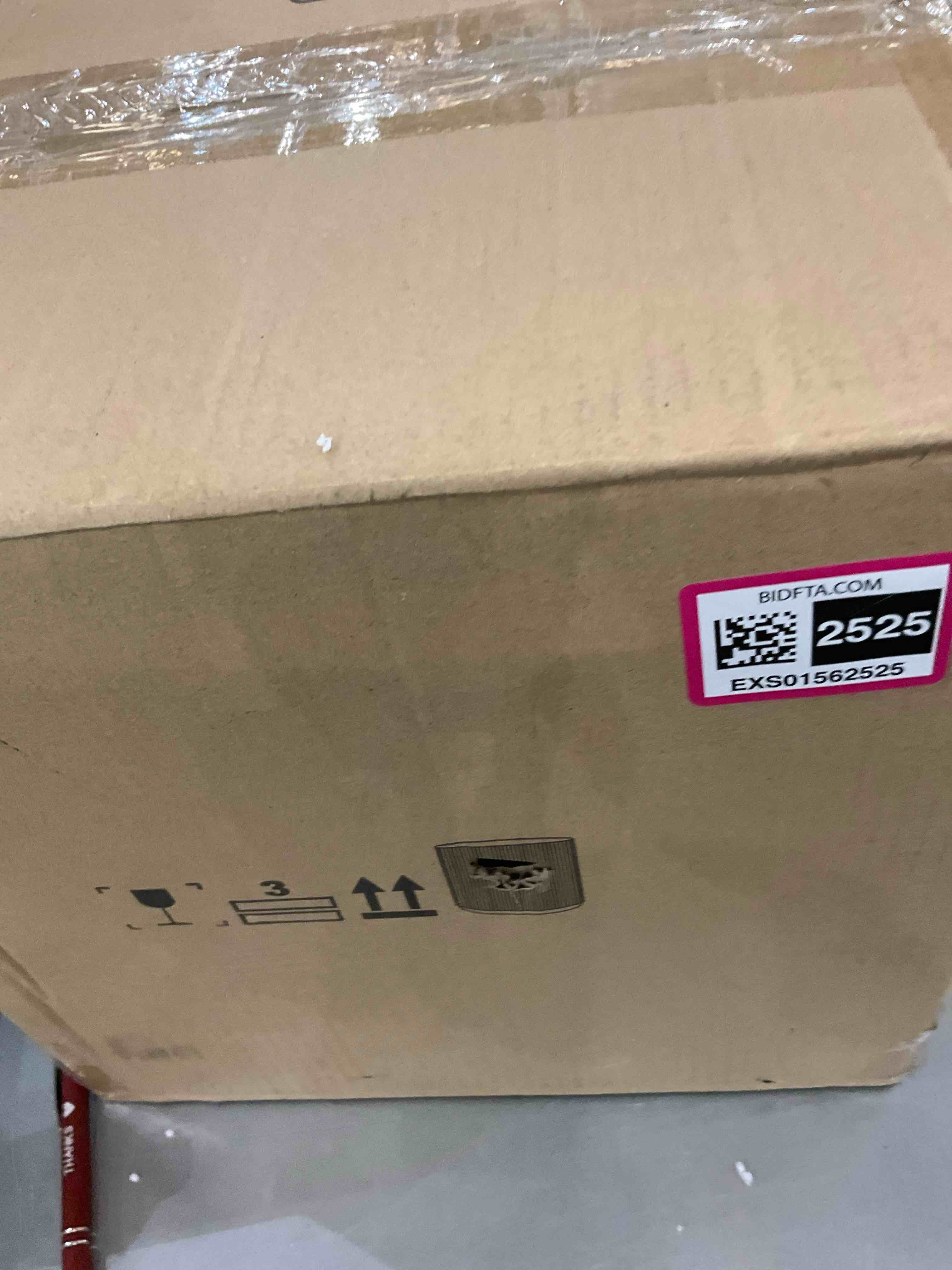 https://s3.amazonaws.com/lotting-images-prod/BargainHunt/EXS01562525_1716907960594.jpeg
