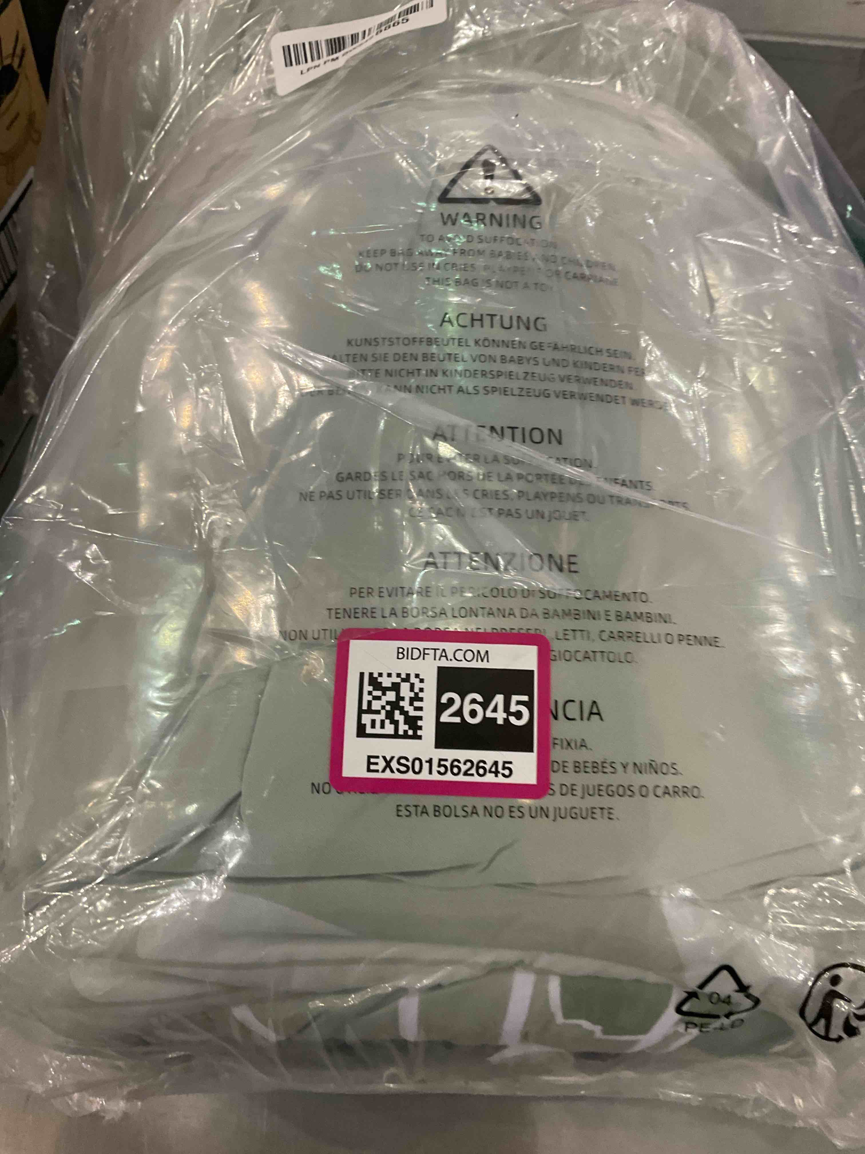 https://s3.amazonaws.com/lotting-images-prod/BargainHunt/EXS01562645_1717071686294.jpeg