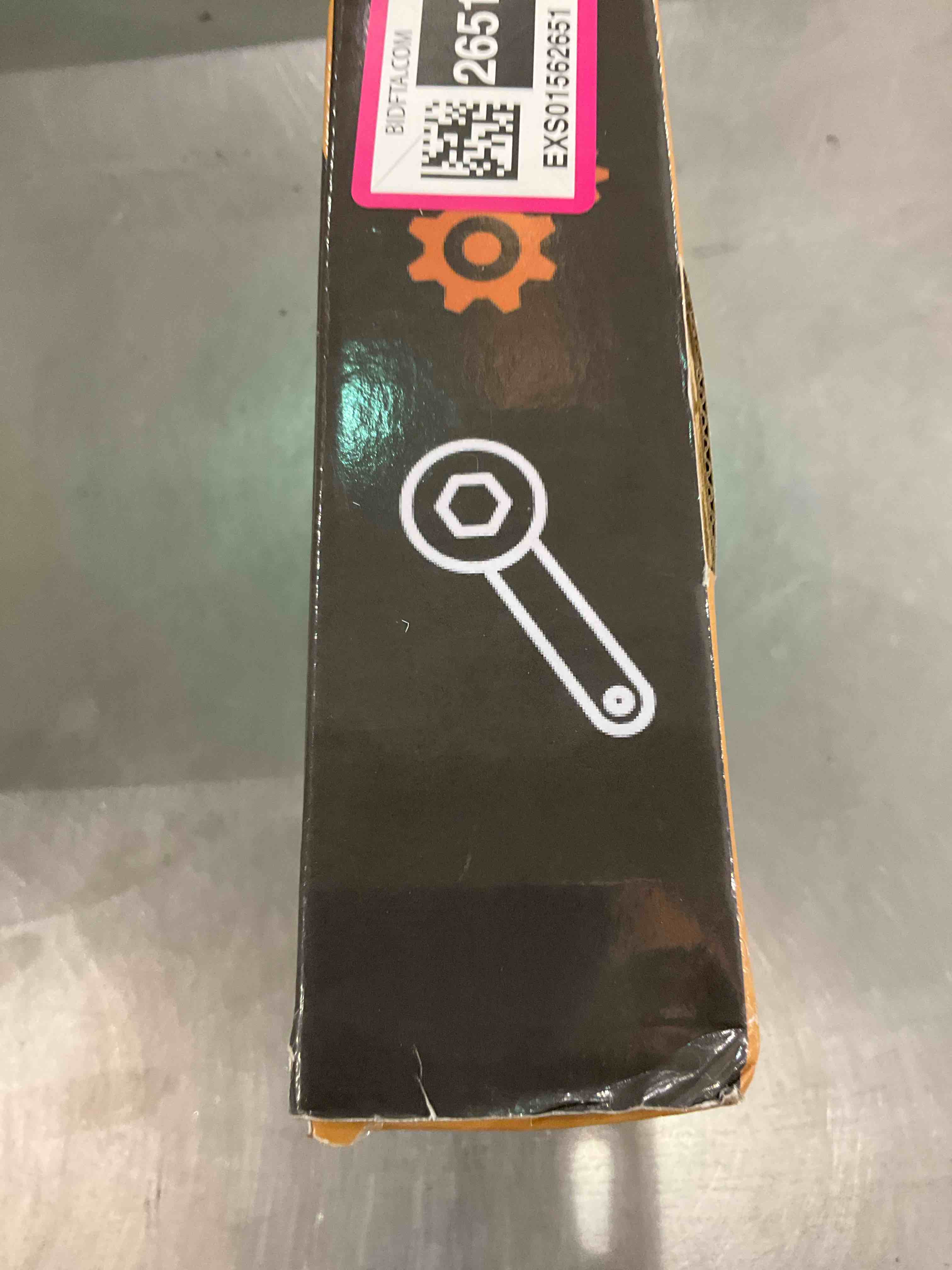 https://s3.amazonaws.com/lotting-images-prod/BargainHunt/EXS01562651_1717070758493.jpeg